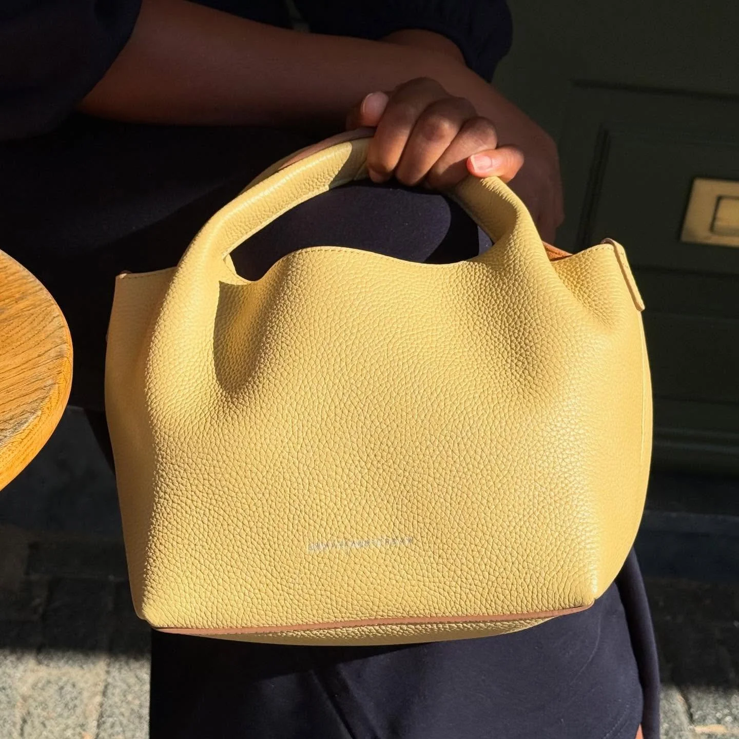@carlamodeamsterdam @smaakamsterdam #fashion #bags #photography
