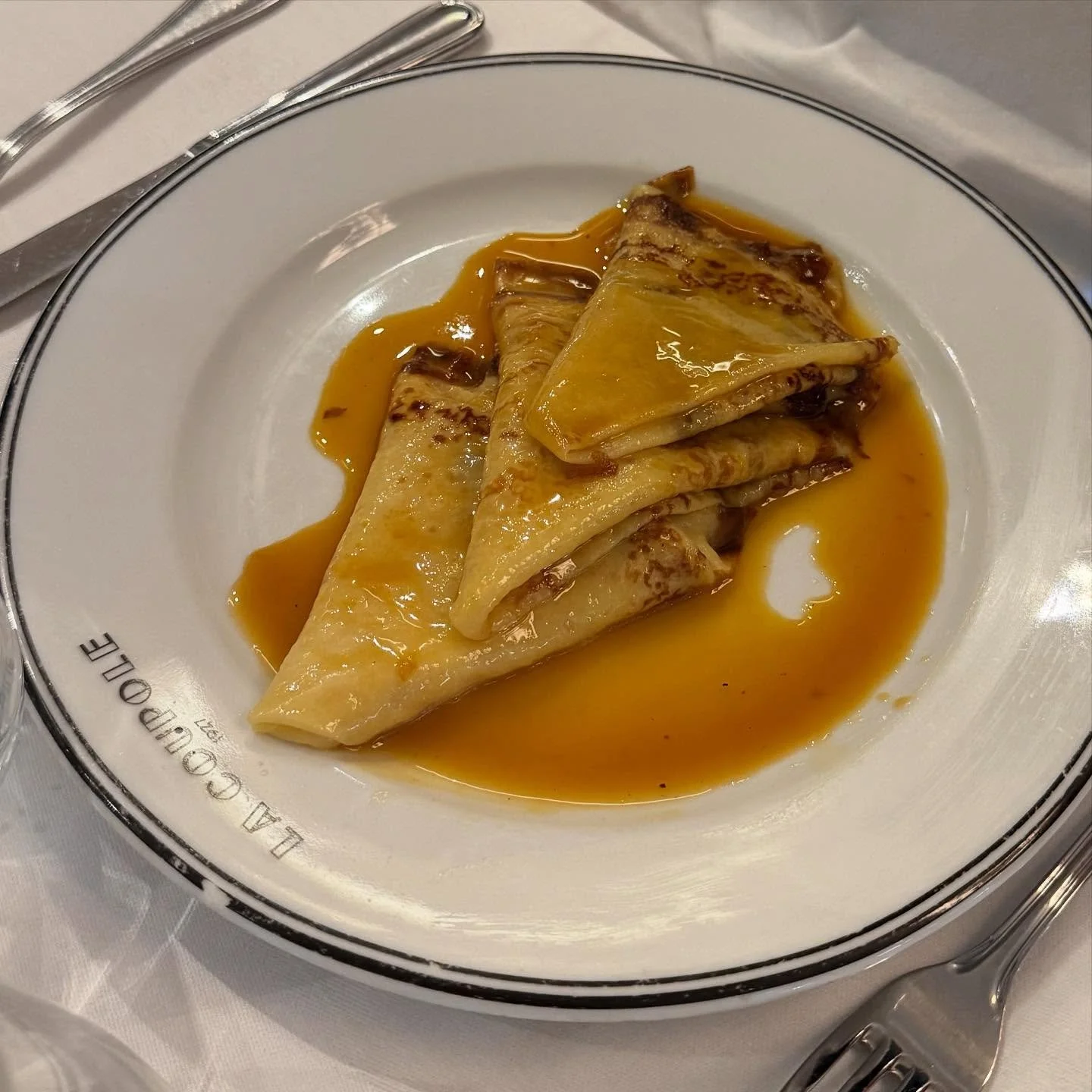 ne jamais manger seul  #foodphotography #foodporn #jurgenteller #crepes #croissant