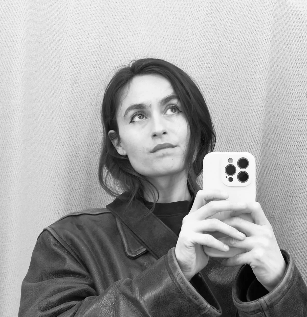 paris, &agrave; bient&ocirc;t 
.
.
.
.
#portrait #selfportrait #portraitsociety #fy #fypage #fyp