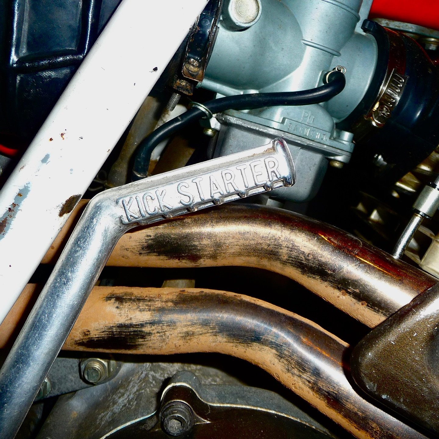 Juste un coup de kick, ou presque.⛽️

#xr600 #hondaxr600r #vintagehonda #endurovintage #honda600xr