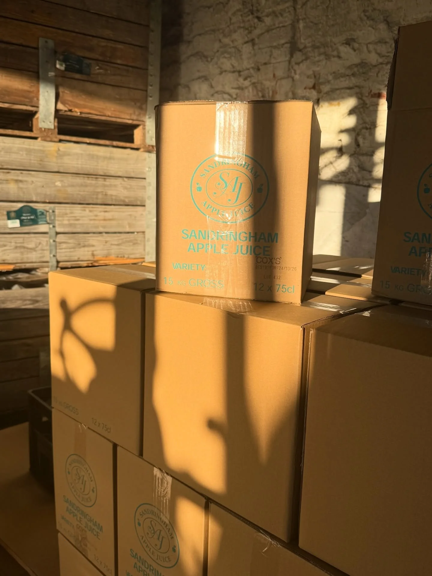🍏📦This is what it looks like when the strategy starts working.

Stacks of orders ready to go from Sandringham Apple Juice, and honestly, this is our favourite kind of content.

By integrating email marketing, we&rsquo;ve been able to nurture online