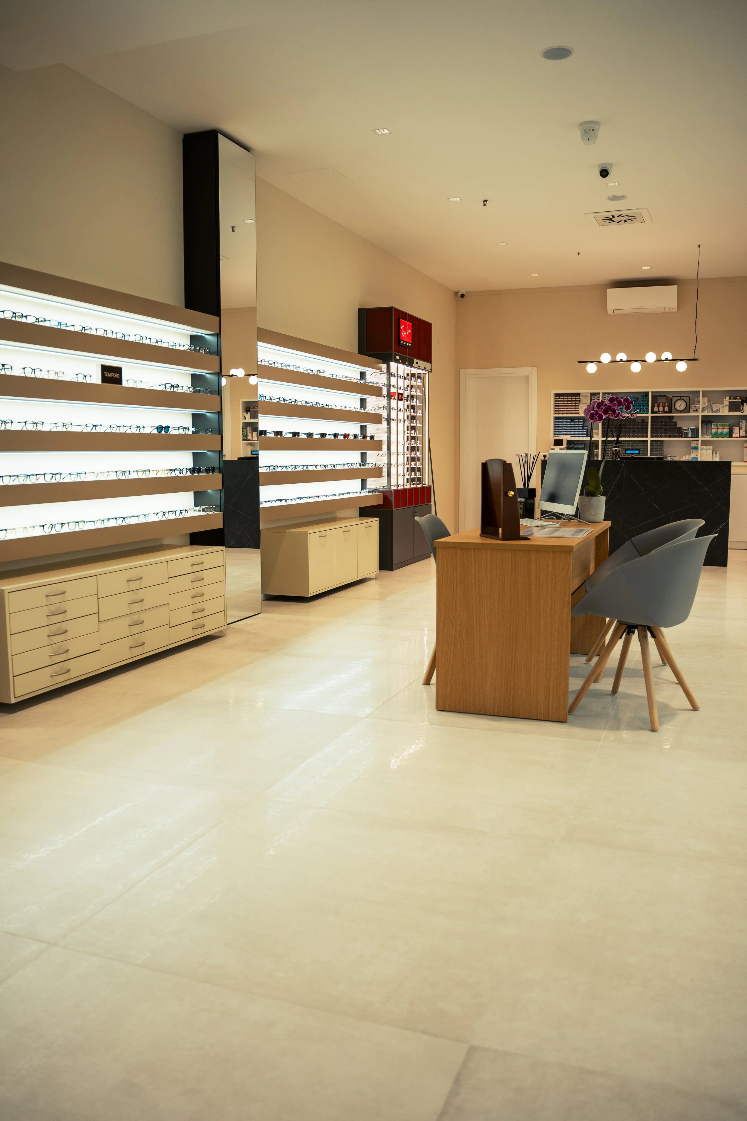 NuovaOttica-06.jpg