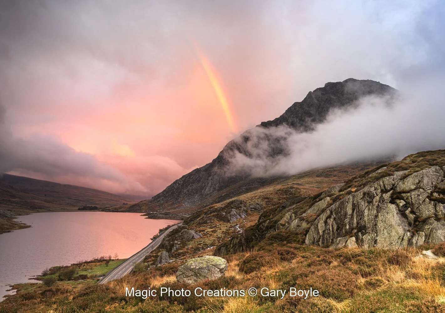 Snowdon Rainbow Light