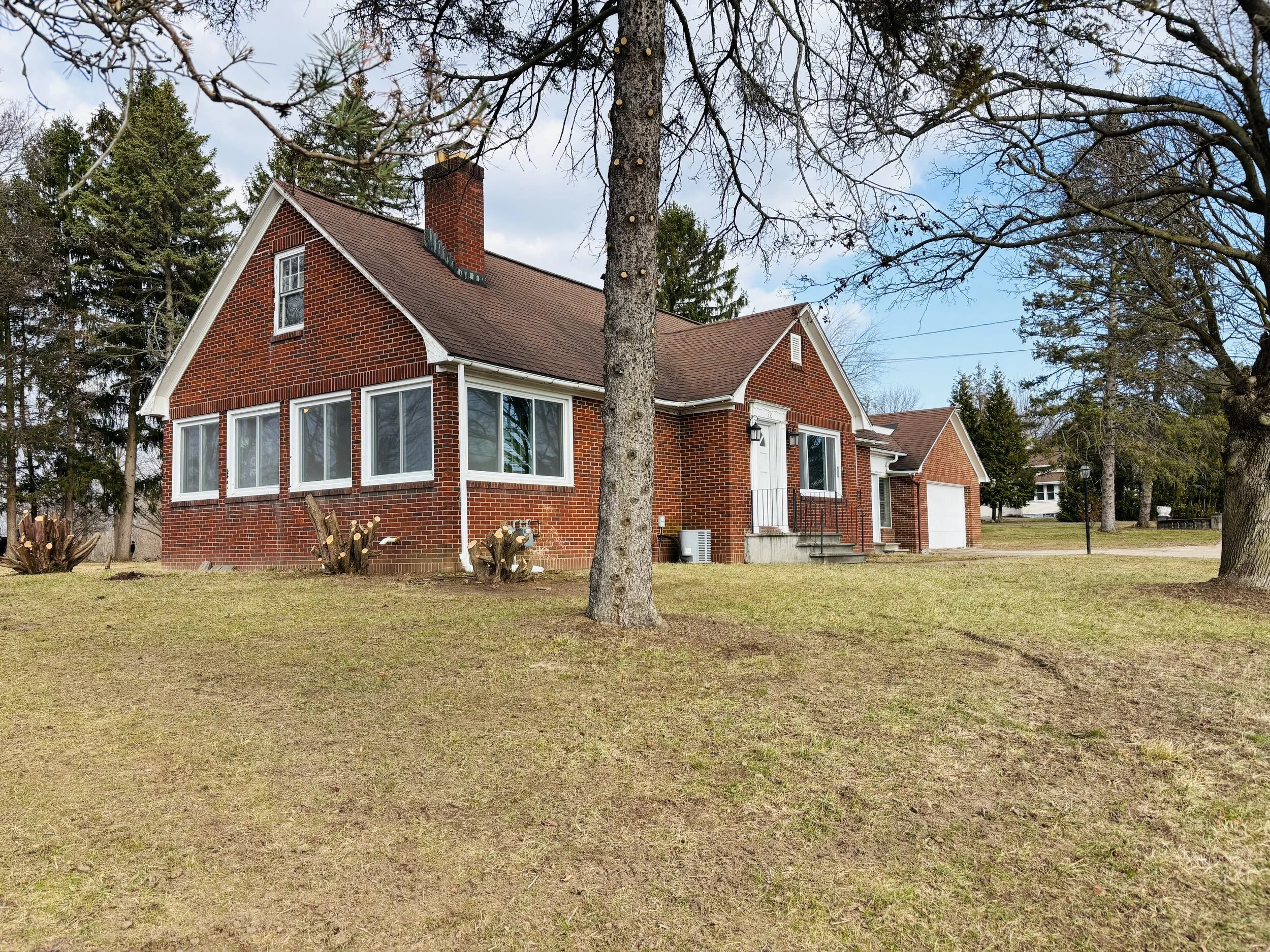 For Sale **Asking $250,000
533 Gillett Rd Spencerport Ny 14559
Listed with Flat Fee Service