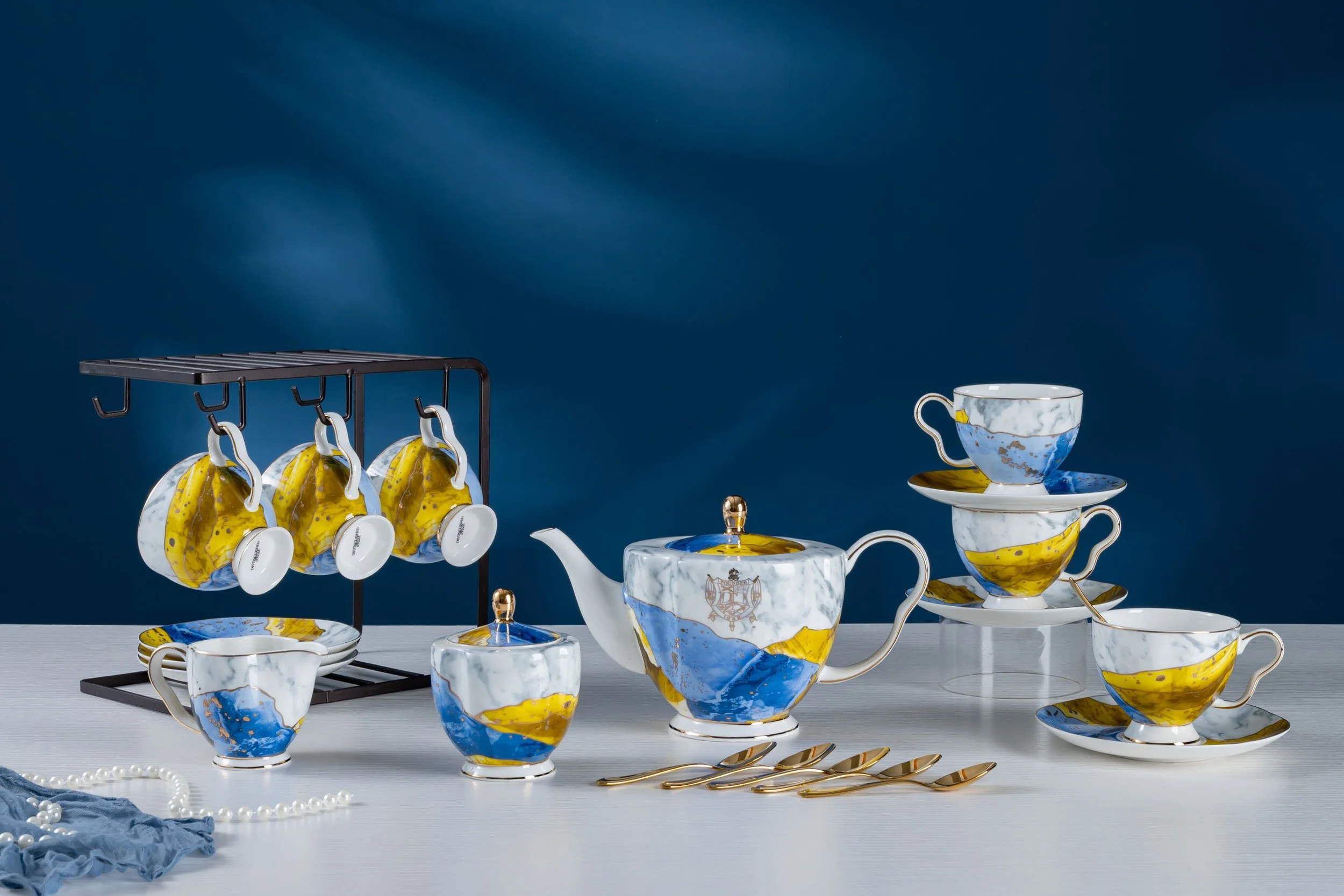 SGRHO teaset3.jpg
