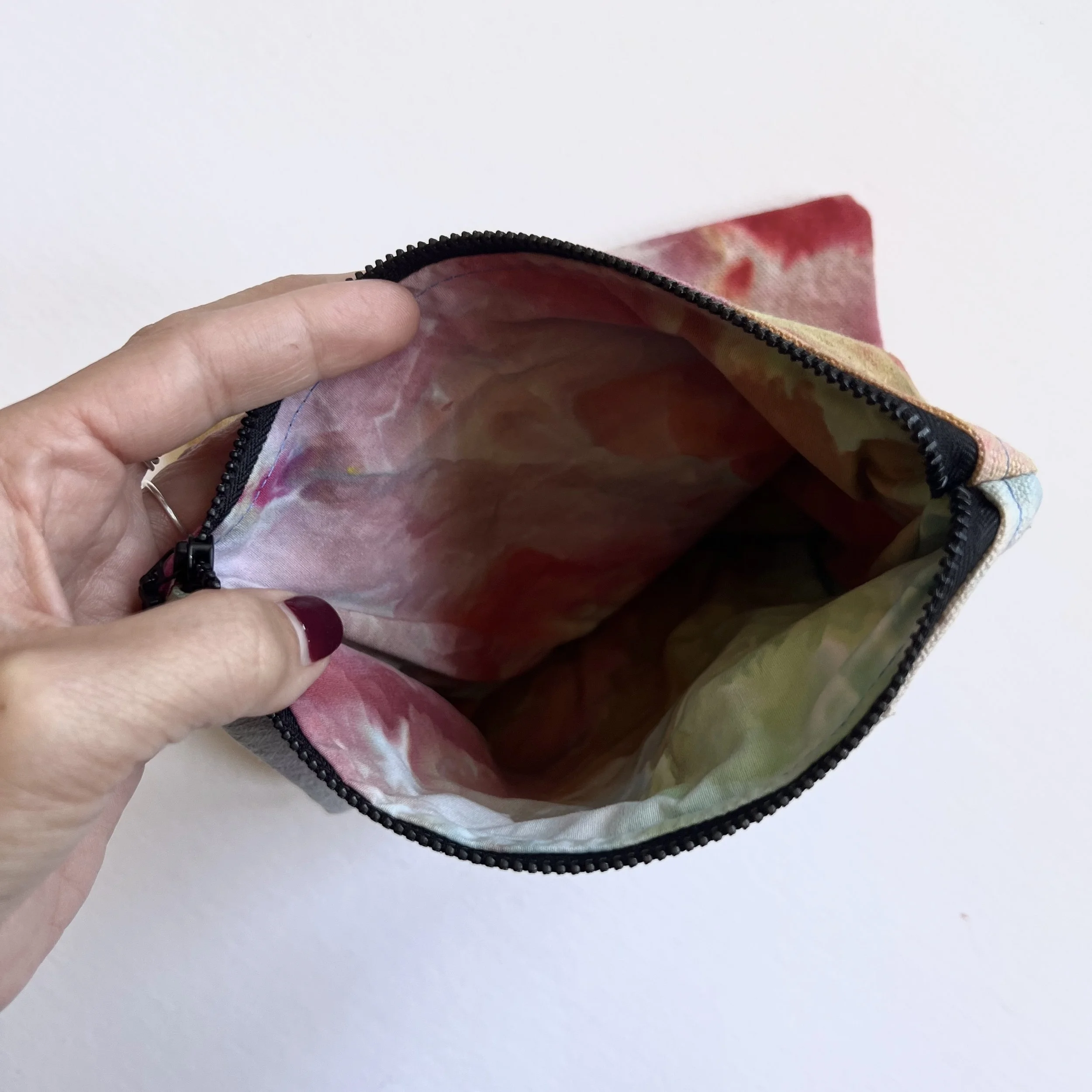 Pouch9-int.jpg