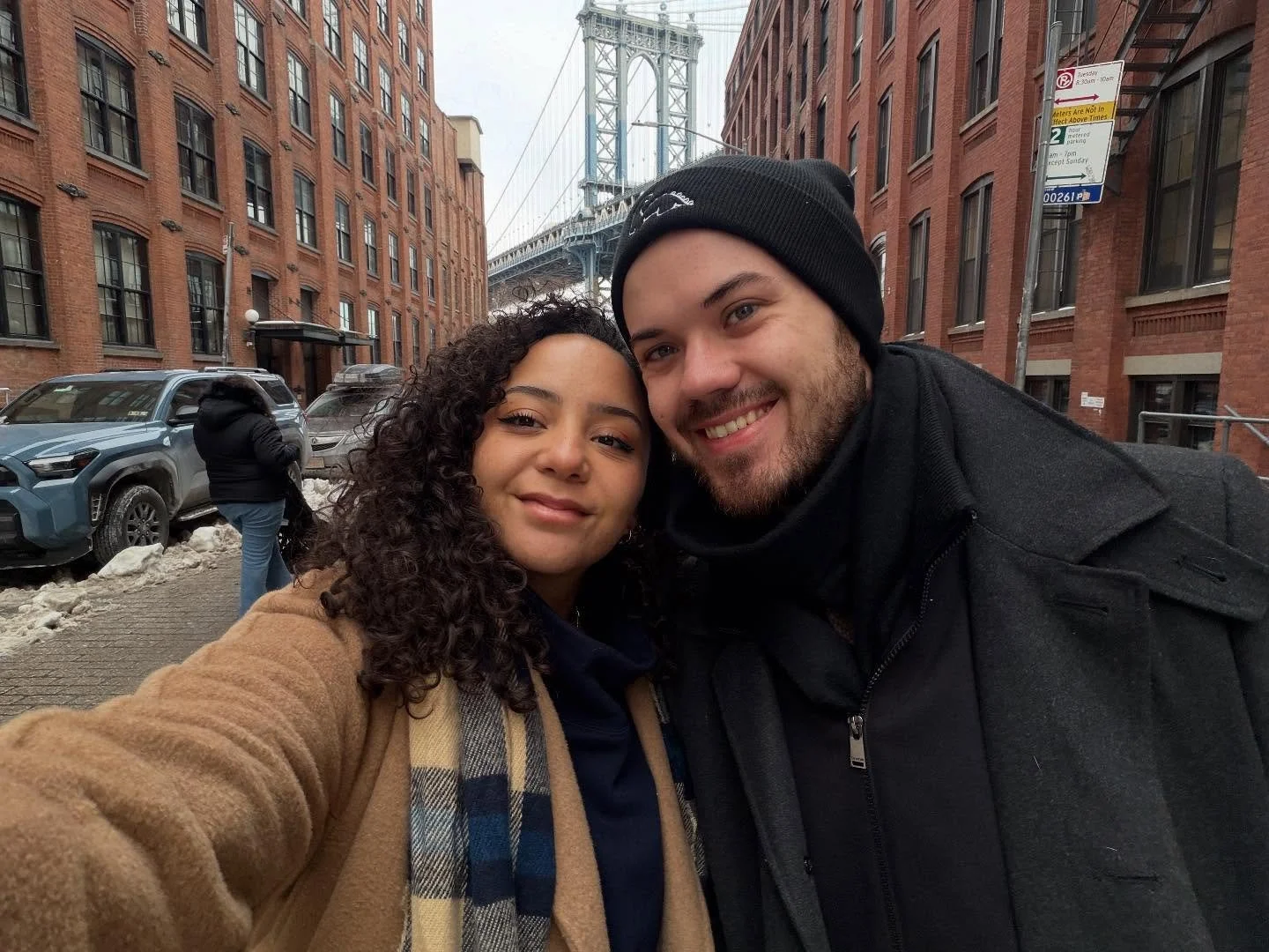 Rocks(diamonds) rocks(dinosaurs) rock(efellercenter)

New York City was the best place to spend our 5th anniversary, I love you @kristinajimenez0 

Food 11/10, dinosaurs 12/10, broadway 10/10, subways 0/10 

#nyc #proposal #engagment #newyorkcity #di