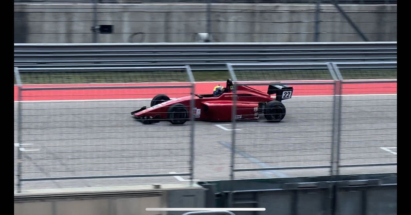 Little bit of a late post but was able to get back in a race car last weekend! Just getting seat time! Thanks @formulamazda for everything as always! 

Thank you to my girlfriend @kristinajimenez0 for being my photographer!! 

#cota #racing #formulam