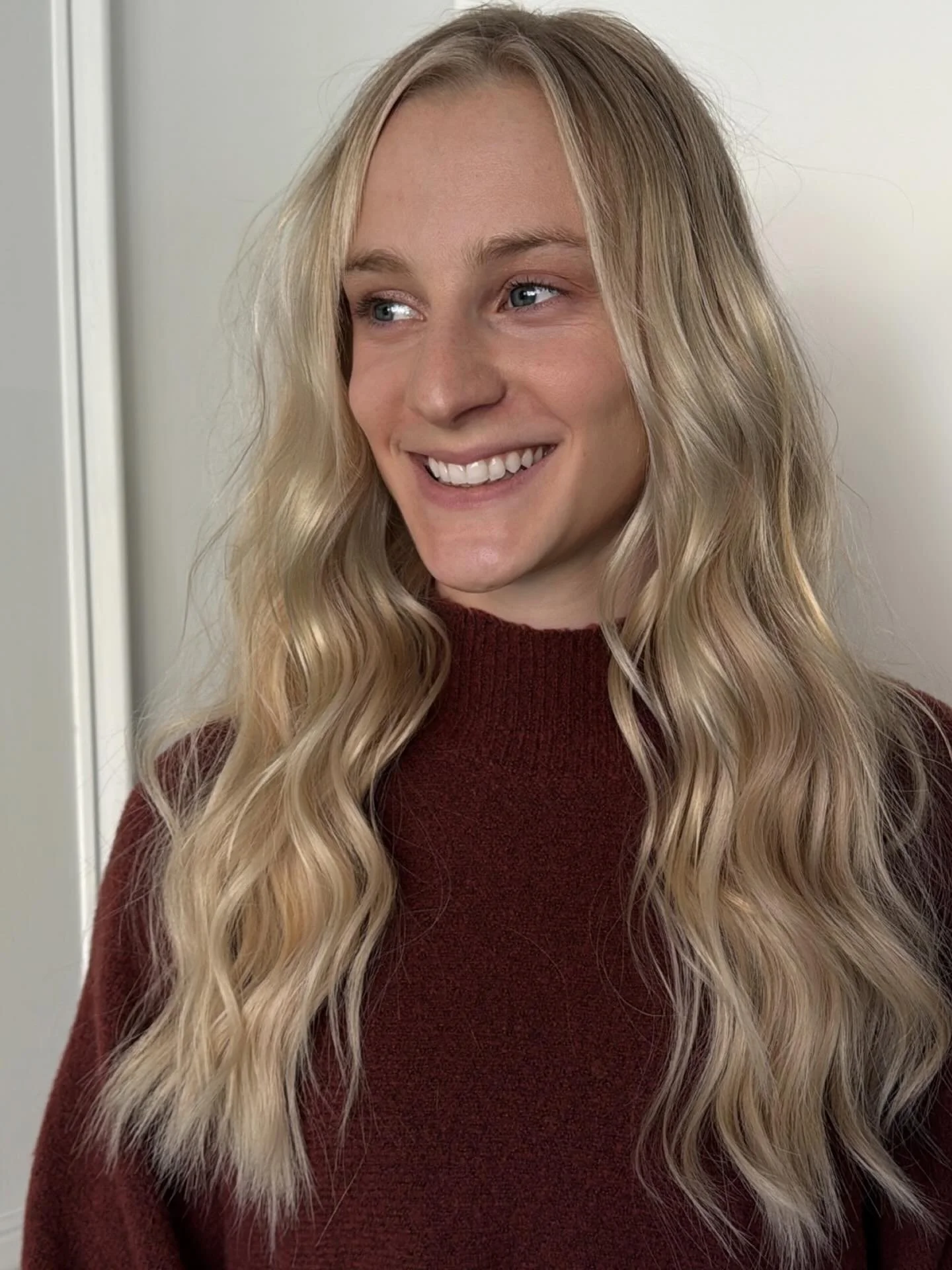 Who is a good candidate for extensions? 
(And who isn&rsquo;t?) 

You might be a good candidate if: 
&bull;you&rsquo;re needing fullness/length
&bull;you are ready for a change 
&bull;you want hair that holds style for days 
&bull;you need an easier 