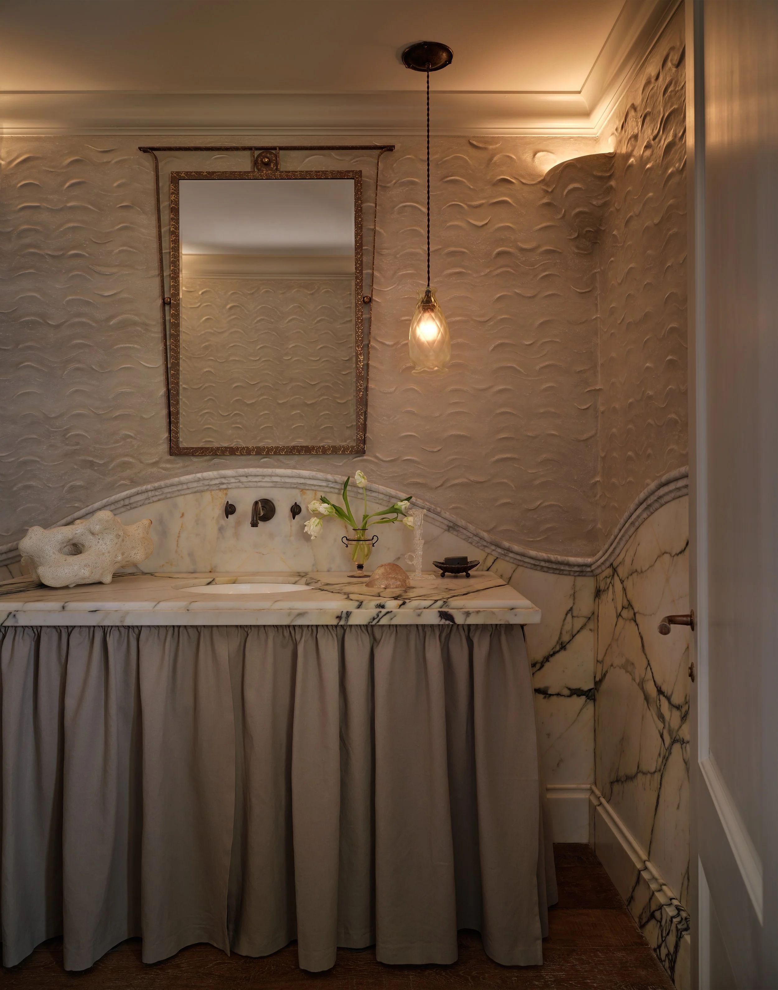 Tondro_JB_WatchHill_RI_FINAL_PowderRoom.jpg