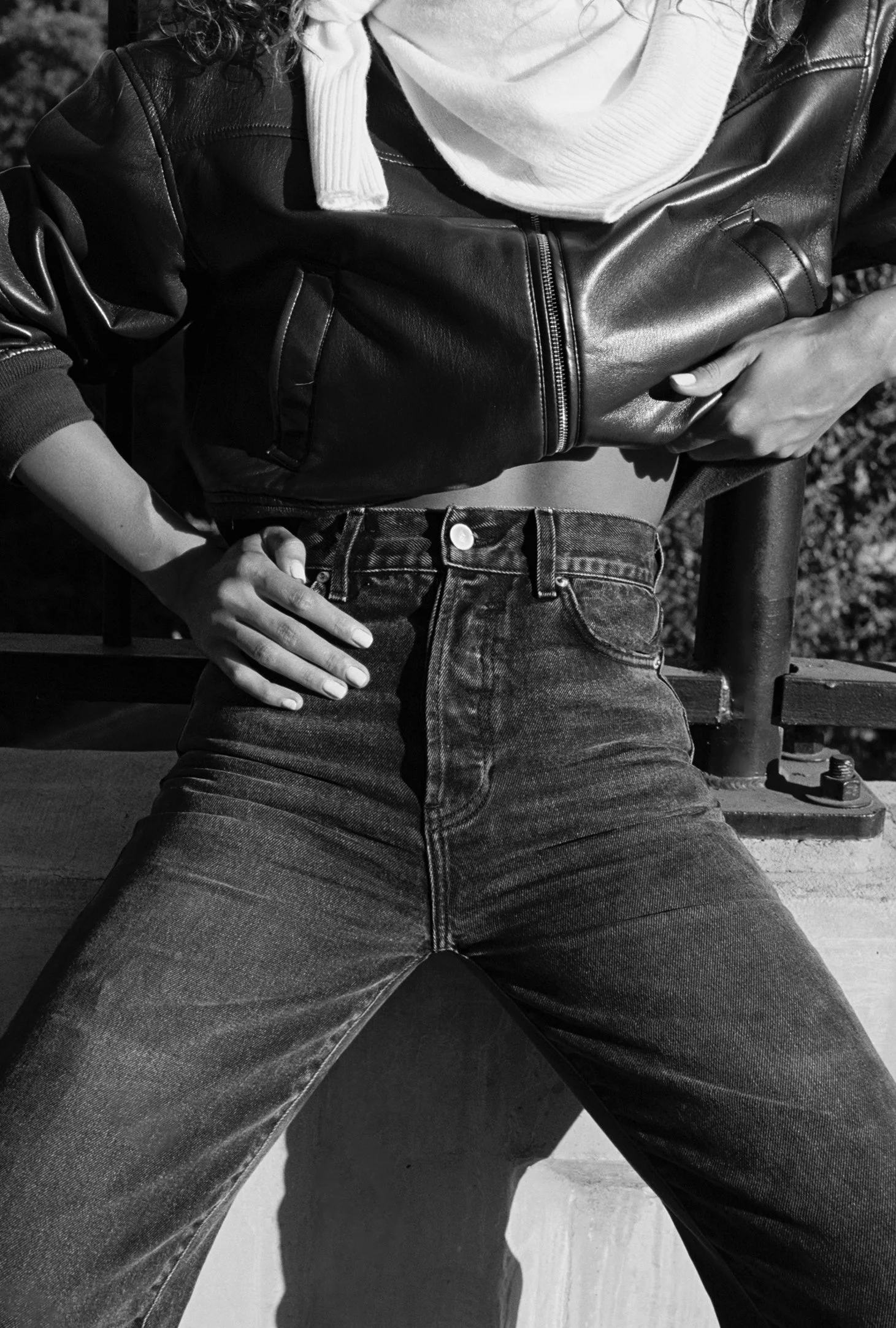 LKBLUE_PART2_BW274.jpg