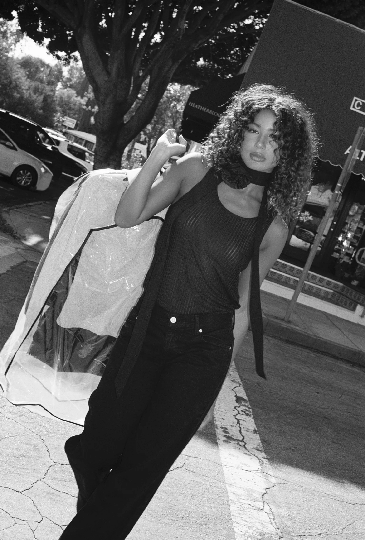 LKBLUE_PART2_BW196.jpg