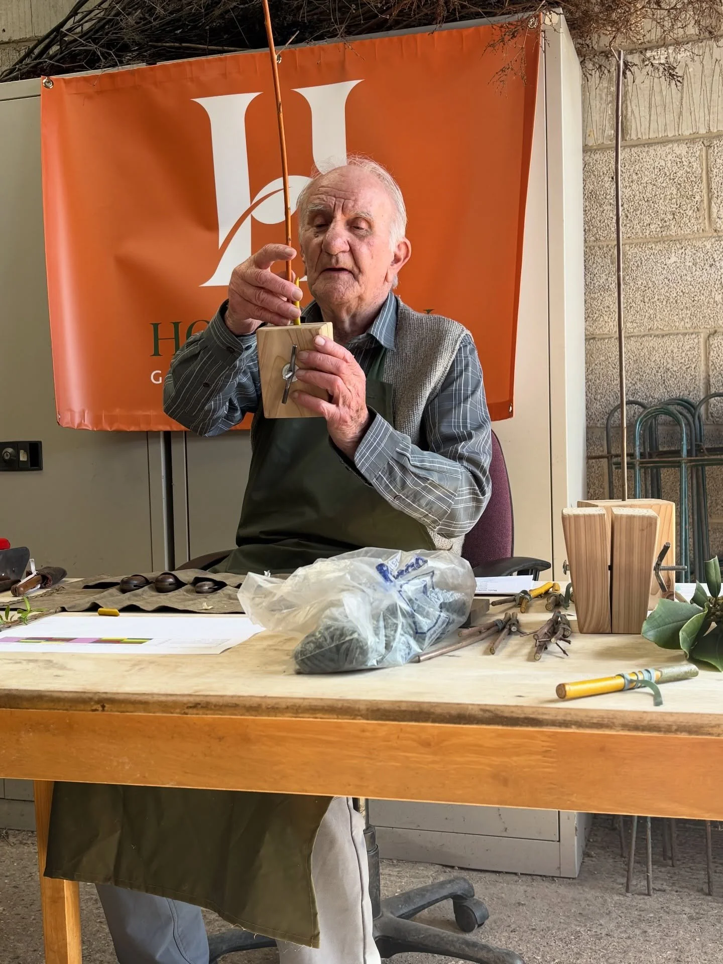 The first blog in my new four-part series is now live!

I&rsquo;ve written about spending an hour learning to graft with Brian Humphrey at Beth Chatto&rsquo;s Plants &amp; Gardens as part of Hortistry&rsquo;s propagation masterclasses.

It was a bril