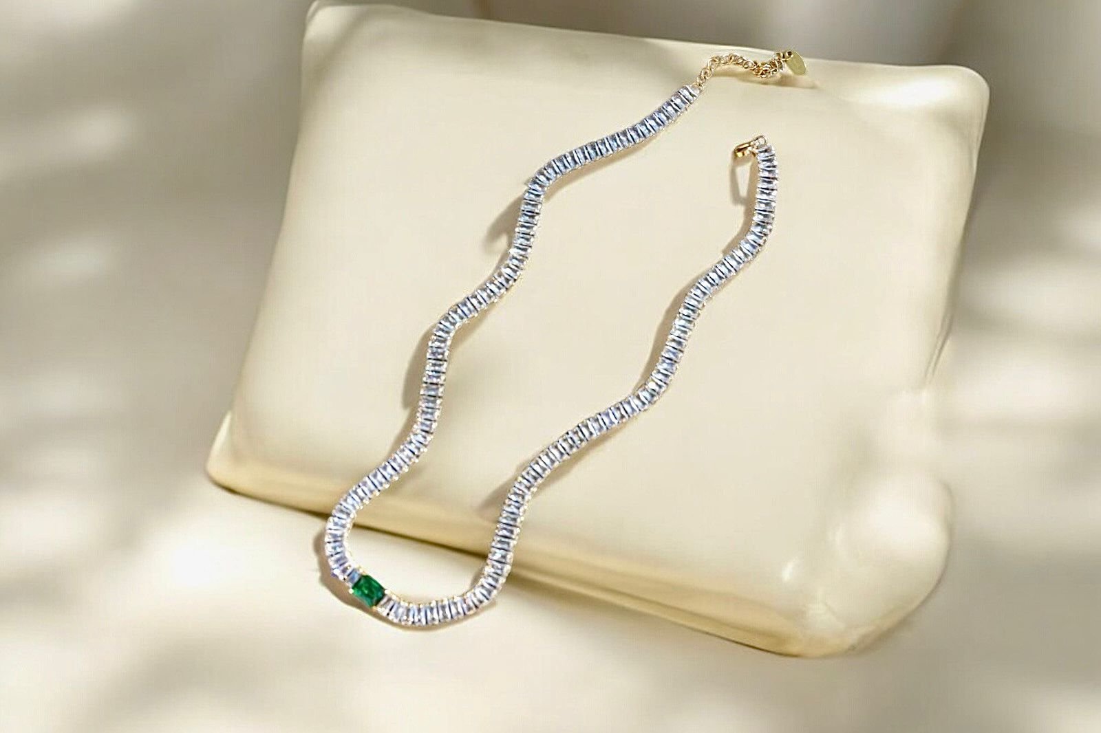Emerald Tennis Necklace in Gold