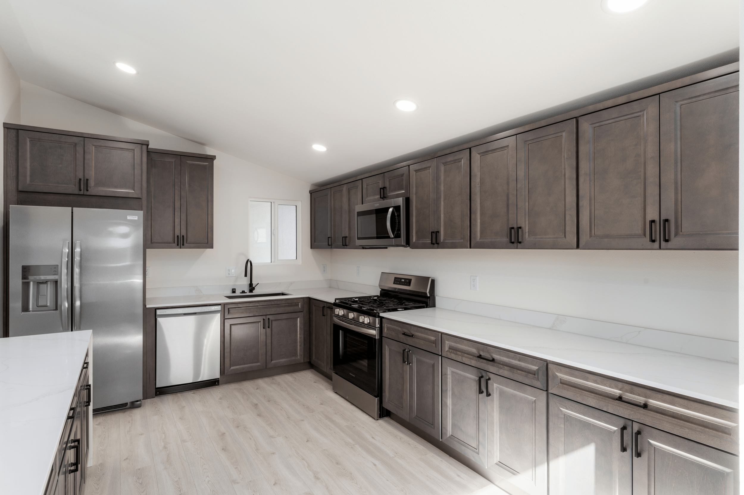 3346 lockwood website Pictures (12).png