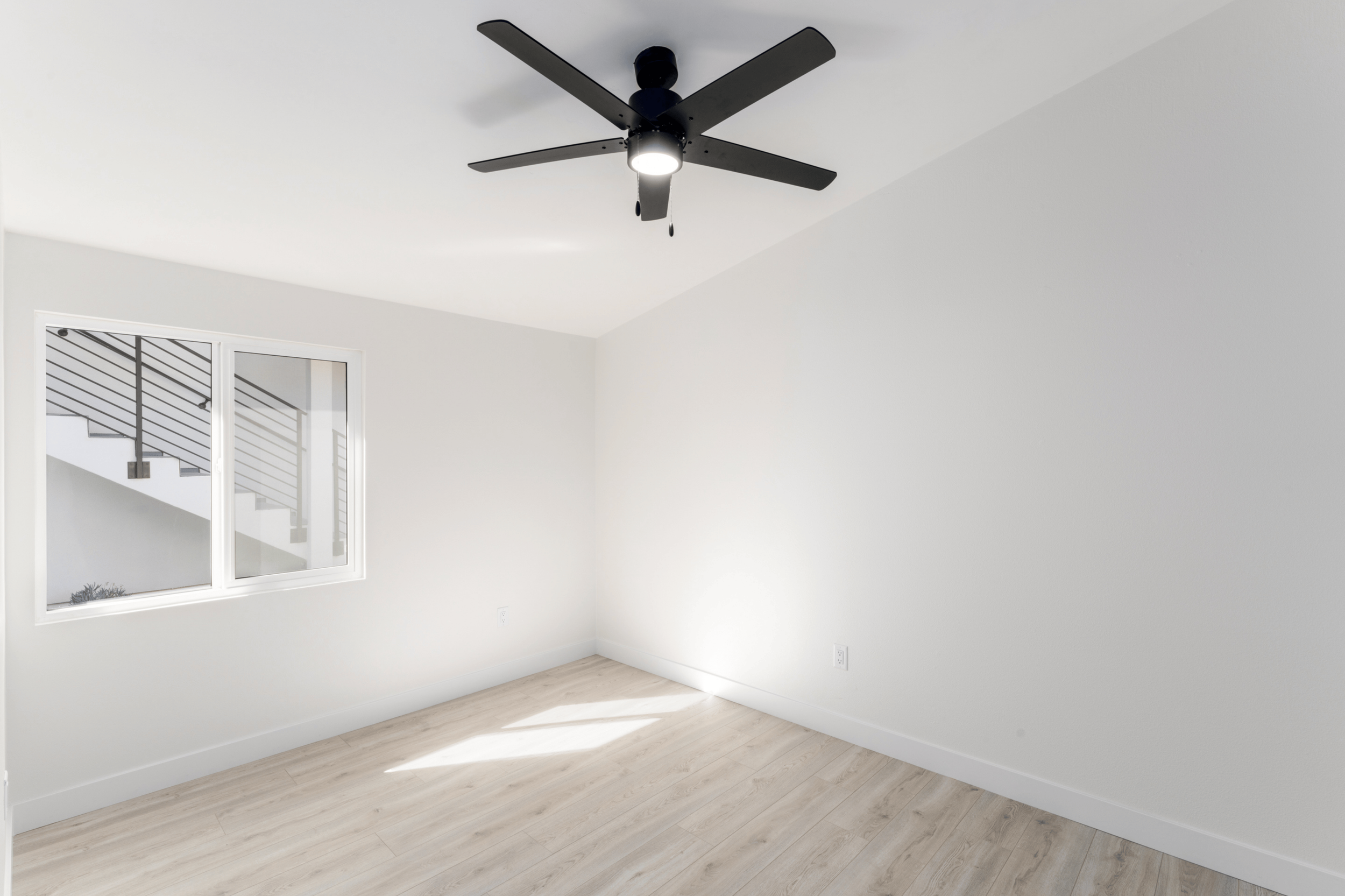 3346 lockwood website Pictures (8).png