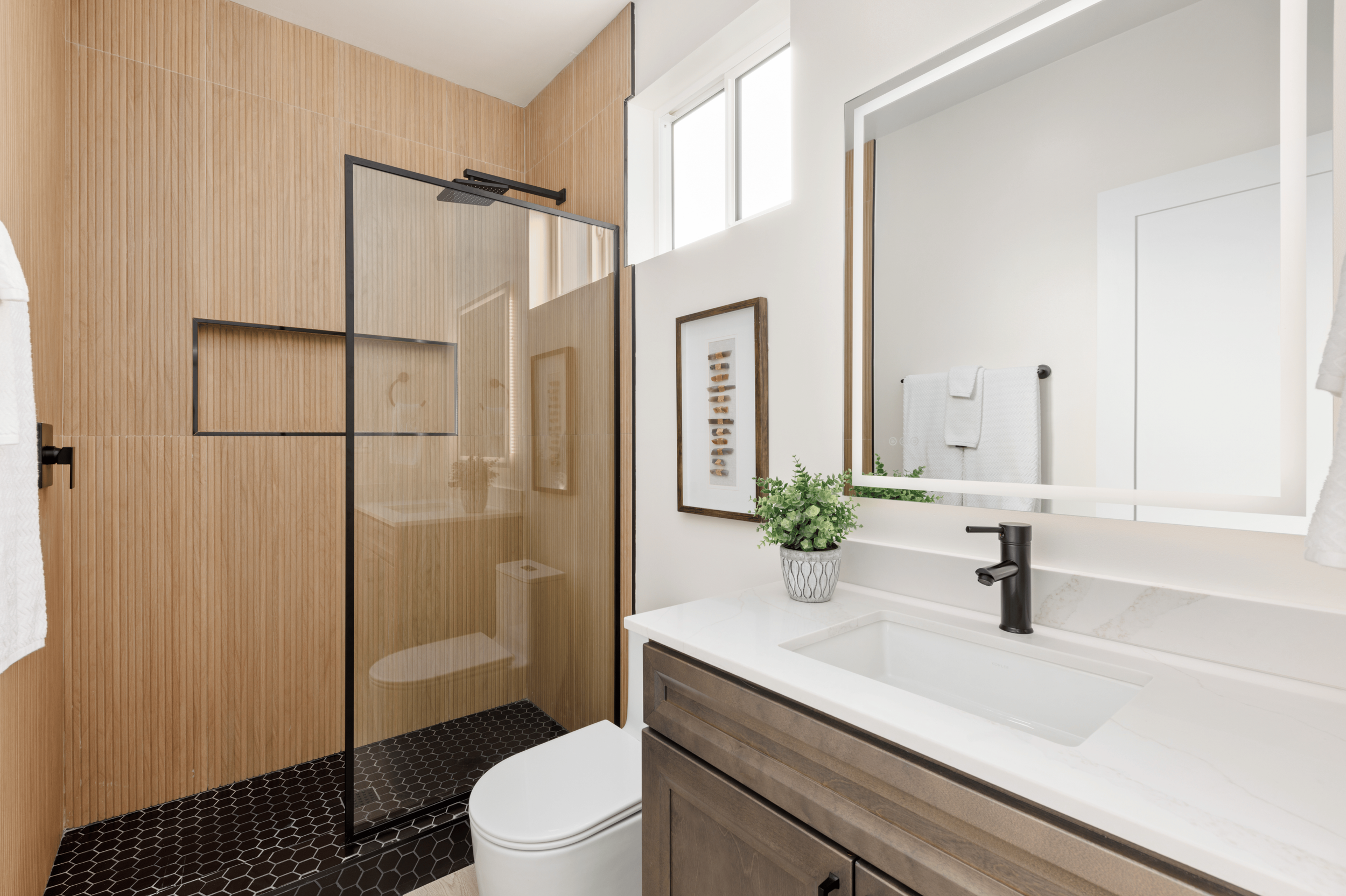 3346 lockwood website Pictures (1).png