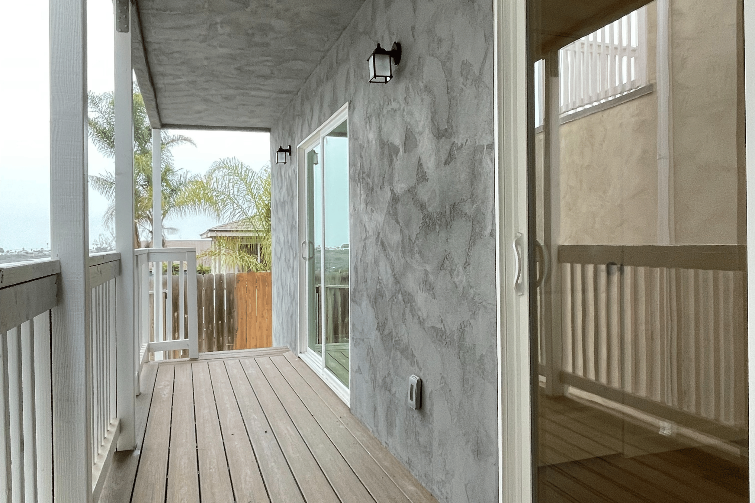 6737 thomson website Pictures.png