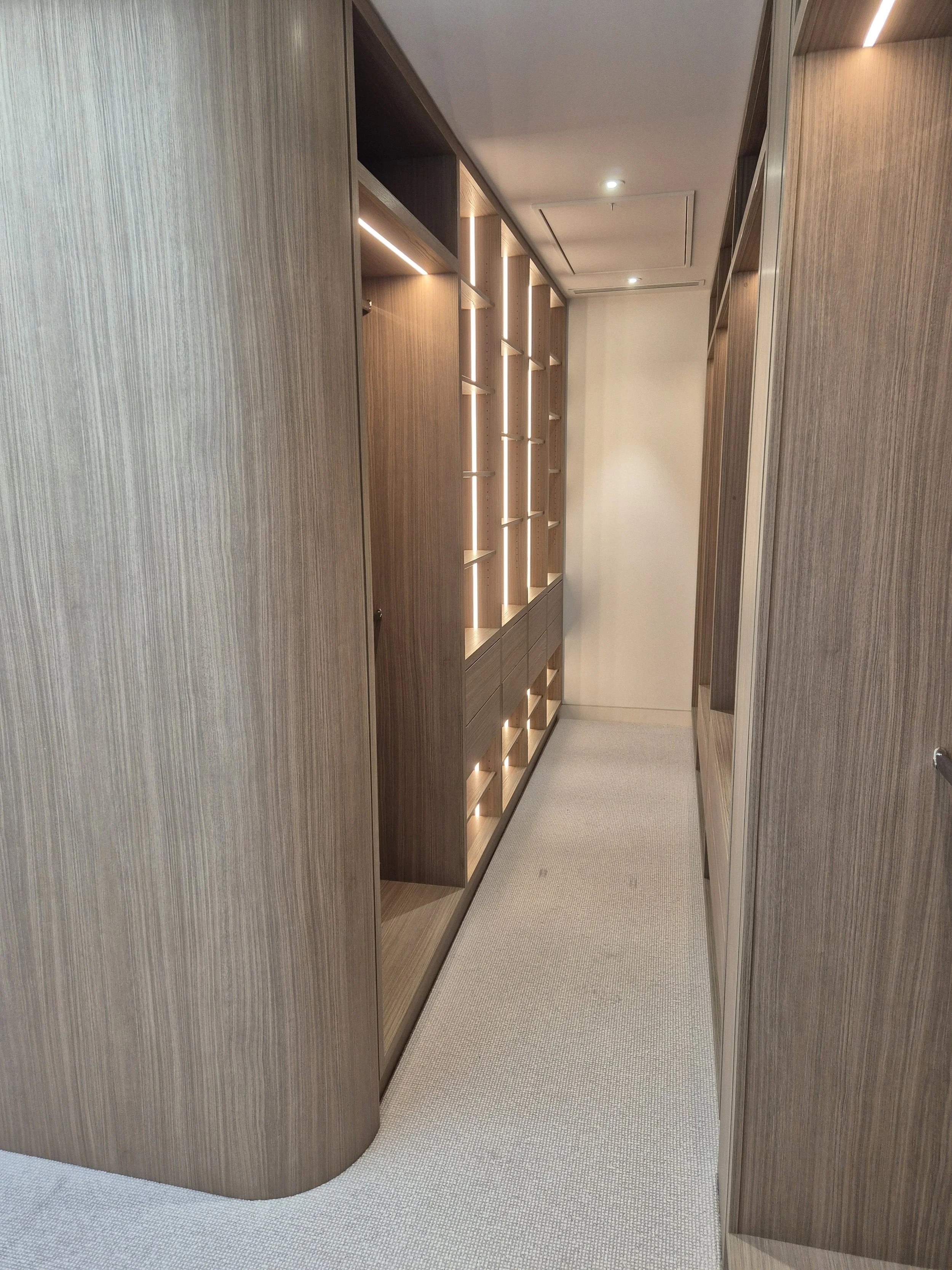 Walk in robe BL Brighton.jpg