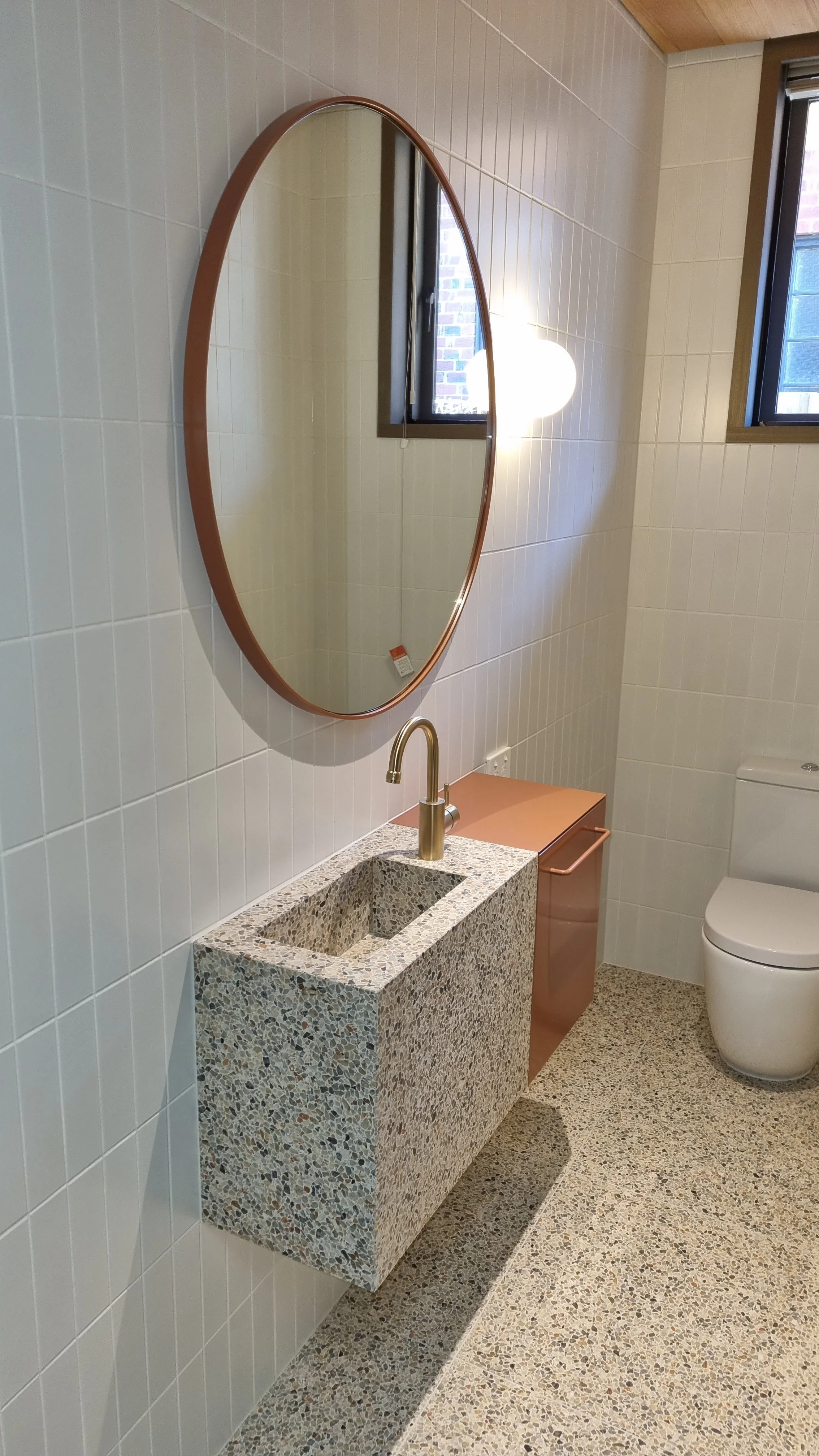 2022 Longstaff Ensuite 2 PB.jpg