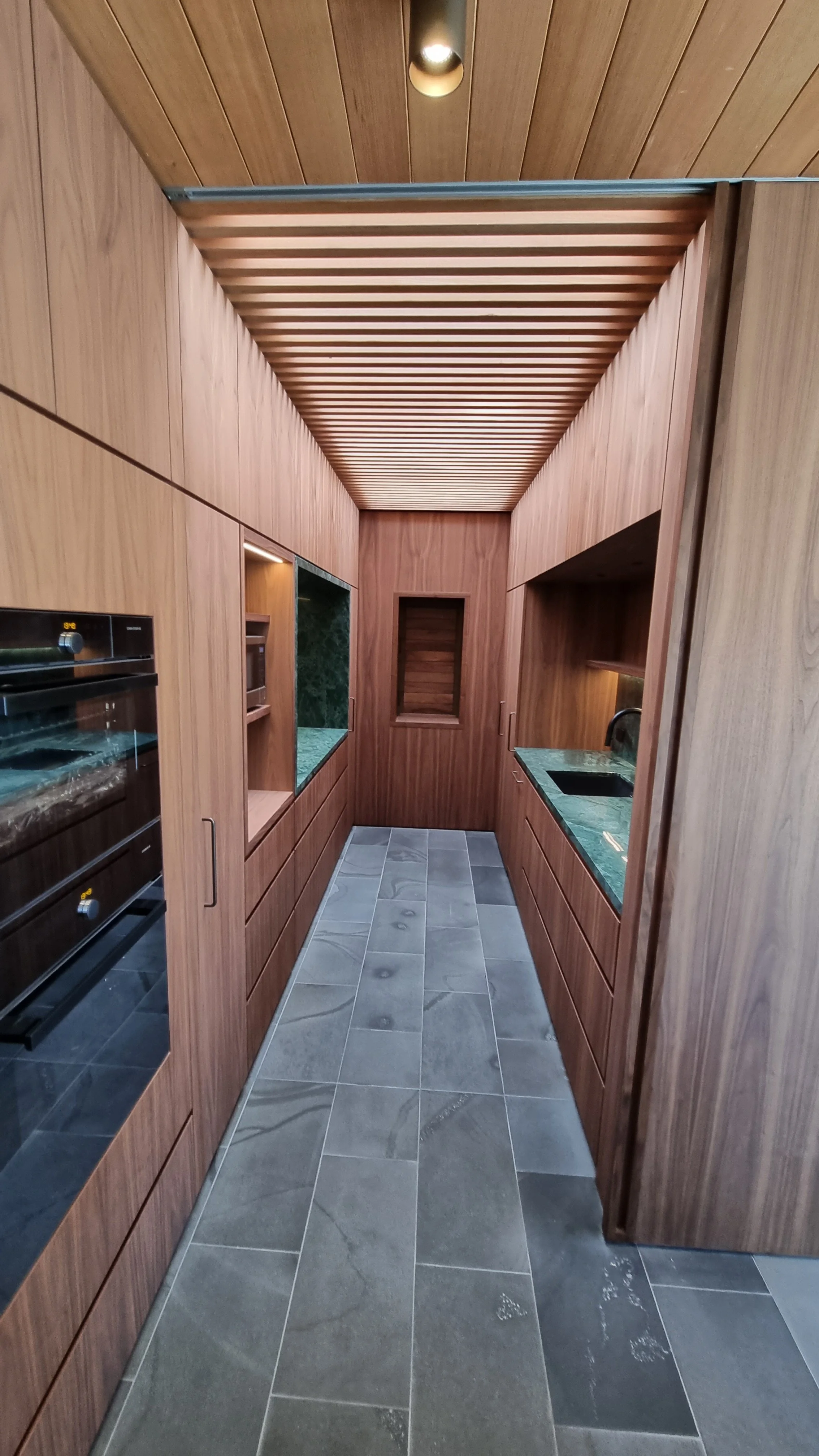 2022 Longstaff butler pantry 3 PB.jpg