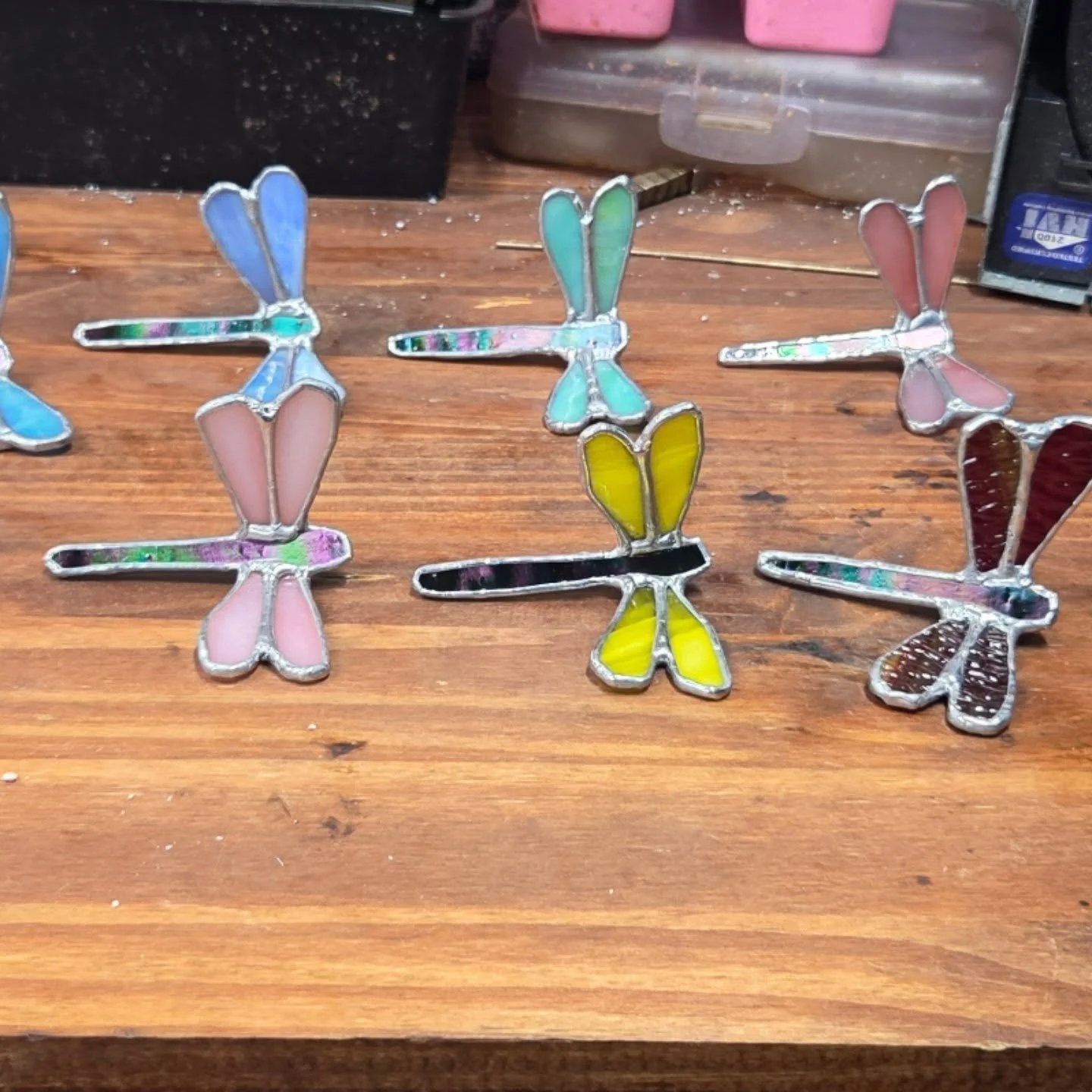 Dragonfly restock! We'll be @hickoryncfarmersmarket tomorrow from 10am-1pm.

#stainedglass 
#glassdragonfly 
#hickorync
#supportsmallbusiness 
#blacksmith