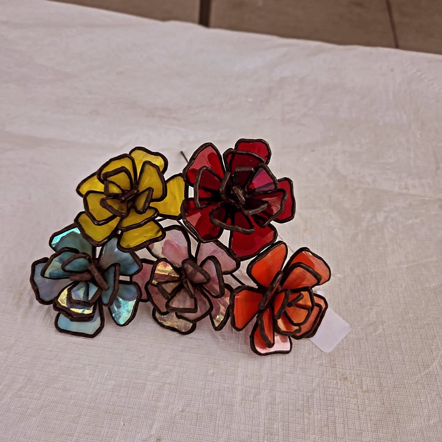 Some restocks and new jewelry!

#stainedglass #earrings #hickorync #supportsmallbusiness #glassworks