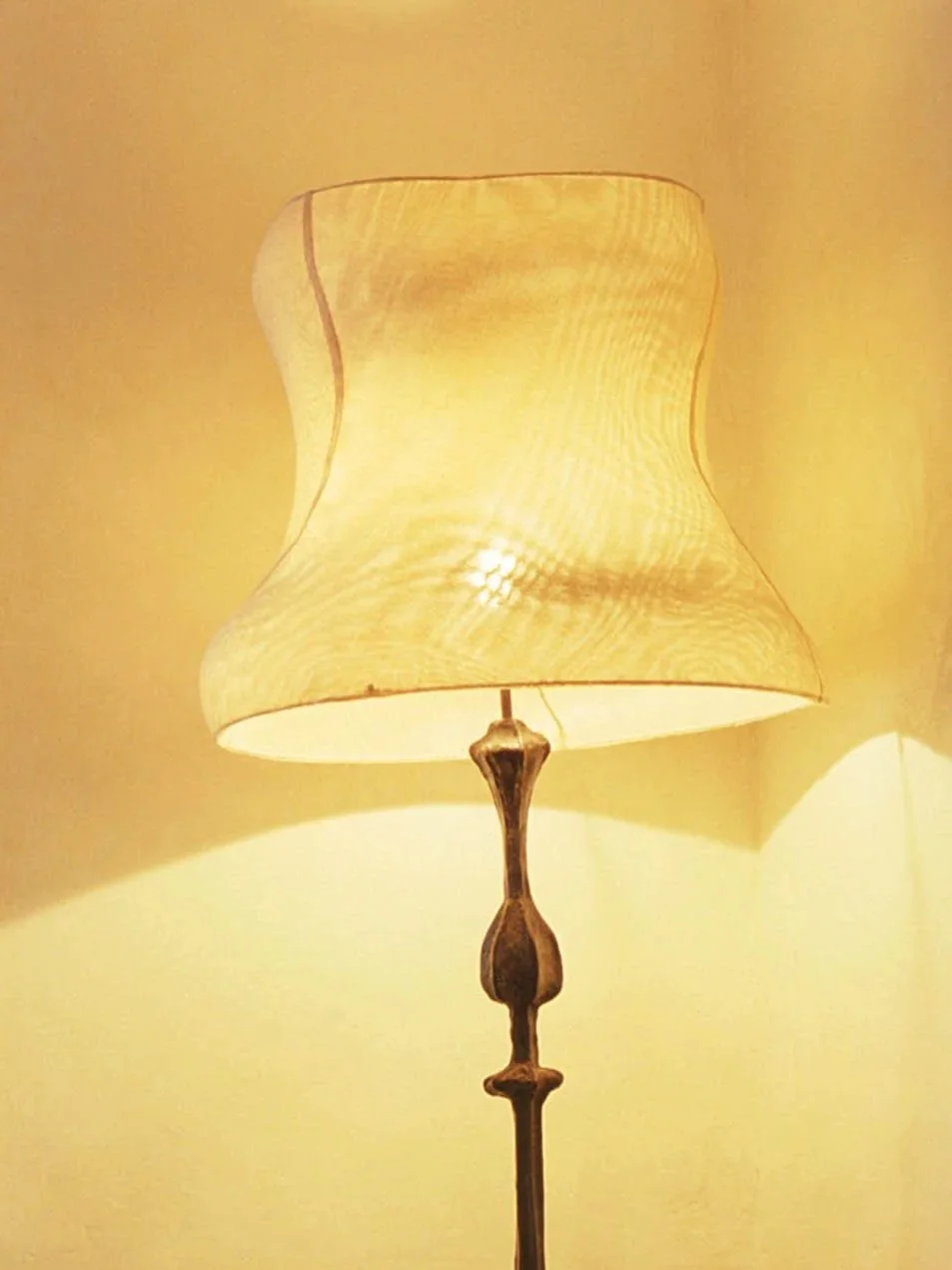 Hannah Woodhouse - Artist in light