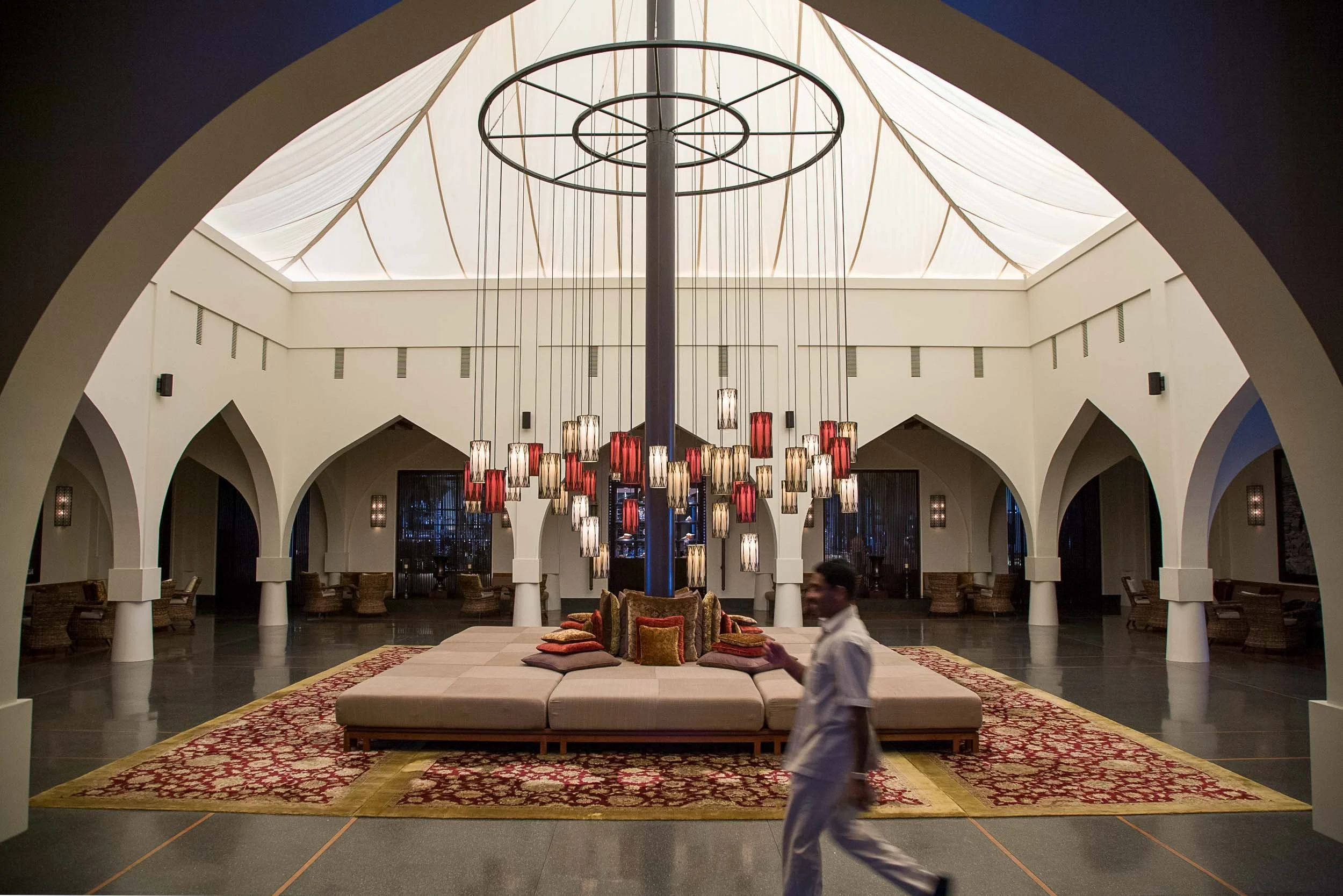 Muscat - Dubai
