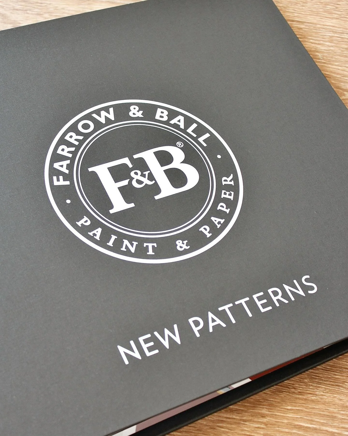 Think we only carry Farrow & Ball paint? Surprise—we’ve got their wallpapers too 🎉 Visit us to find your perfect paper + paint combo or let us help you design your dream space.
