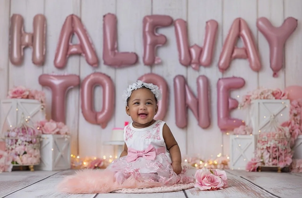 Asha 6 months session was so cute! 🥰 Capture these memories forever by booking your baby&rsquo;s Milestone session&hellip;Website link in bio! 💕