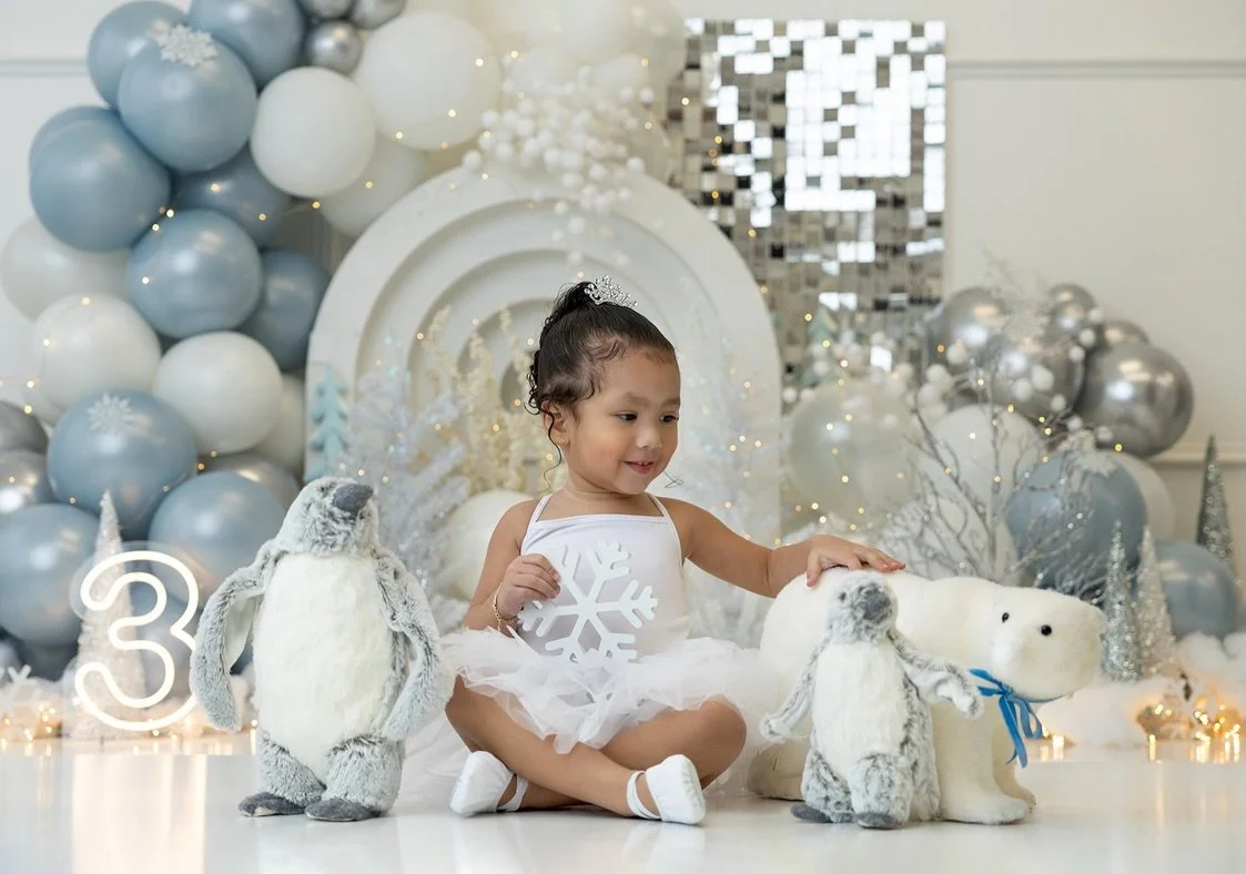 Violet is a Winter wonderland princess !