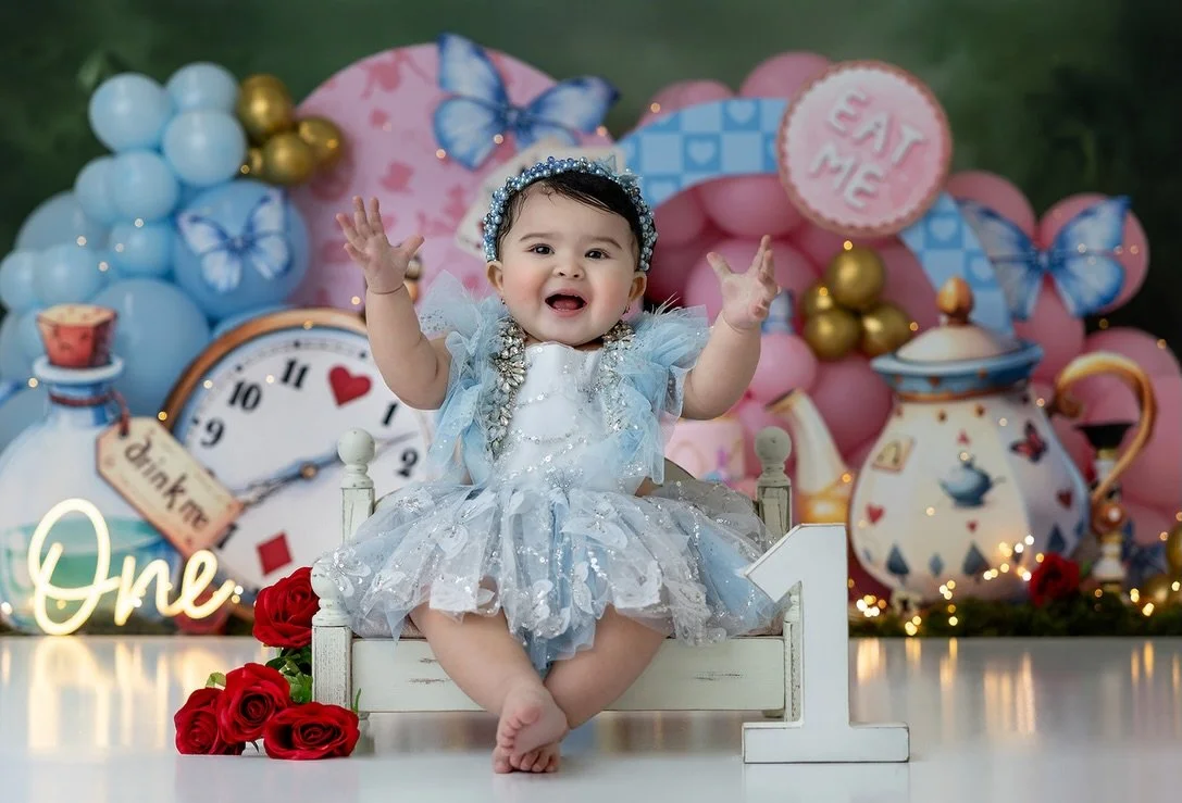 One-derland begins ✨&spades;️🫖