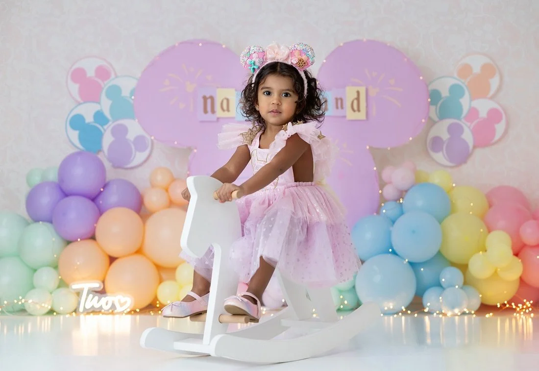 ✨ Welcome to the happiest place on earth with the happiest little girl Nashla✨

This adorable setup is designed for little princesses who believe in magic, soft colors, and the sweetest memories.

🎀 Now booking
📍 Limited spots available
🔗 Link in 