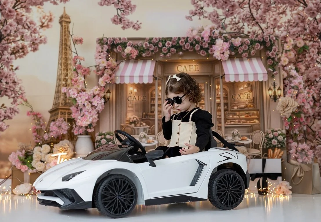 Gorgeous fashion girl!