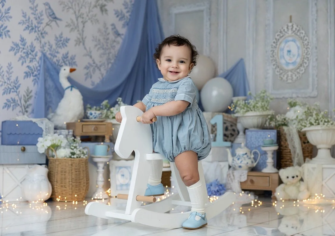 Every little detail thoughtfully designed to make your baby&rsquo;s milestone unforgettable 🤍
Custom backgrounds, elegant setups, and memories made with love.

Book your session with ample time 🤎
Limited availability &mdash; visit Perla Bisono Phot