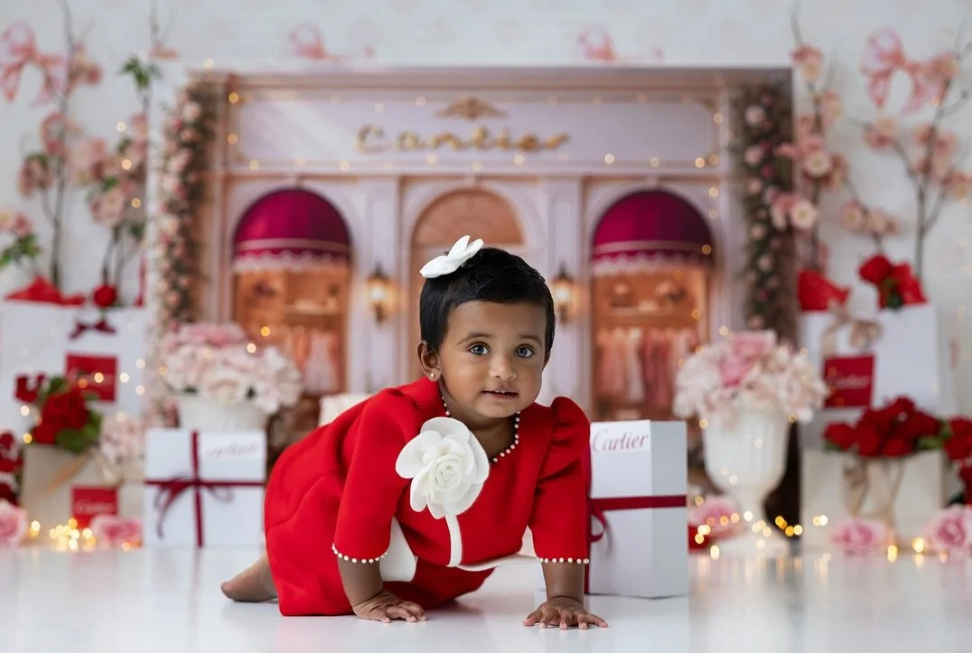 Serving luxury baby vibes only ❣️ Cake Smash sessions now booking 🎈