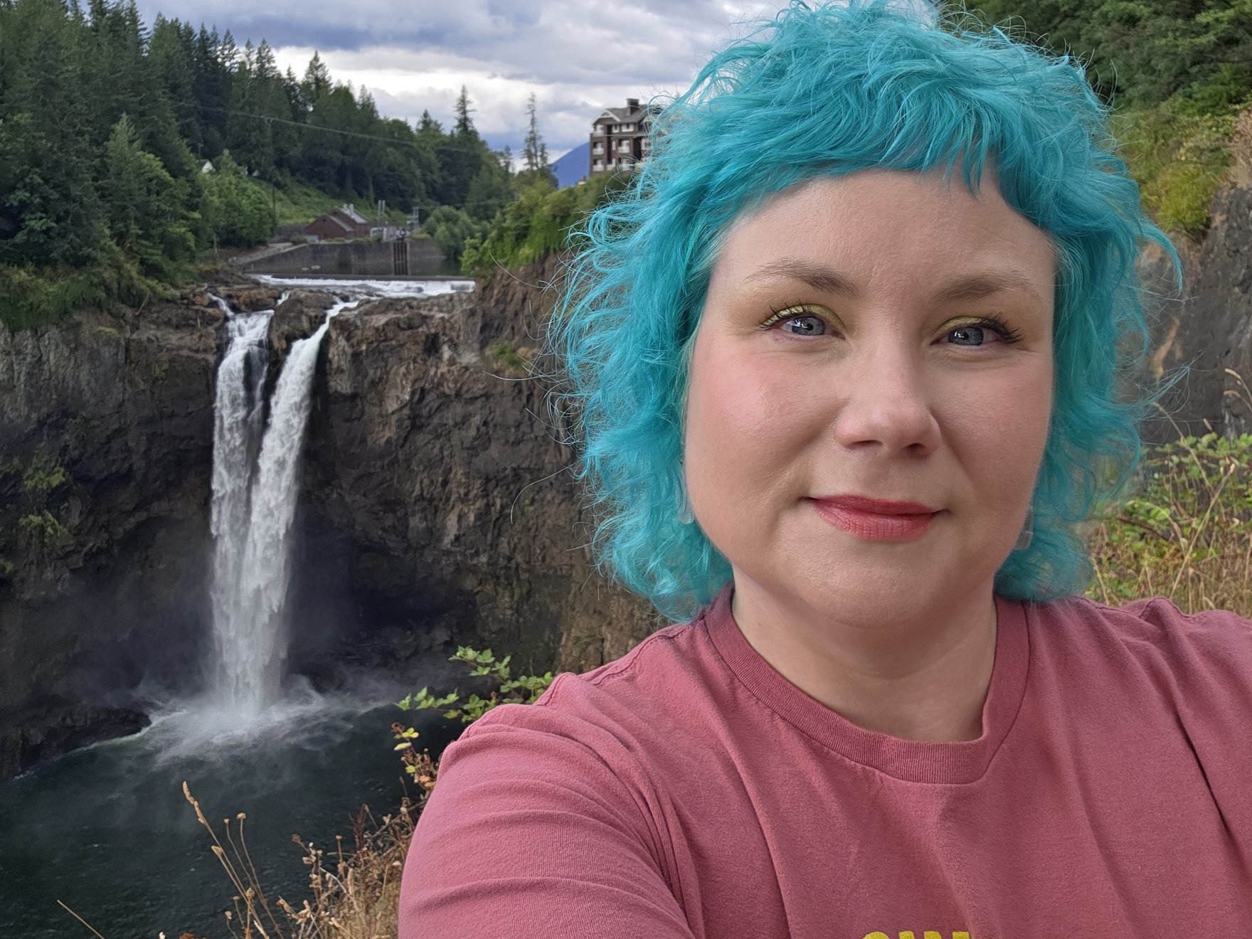 best hairdresser in seattle standing in fron of twin peaks snoqualmie falls