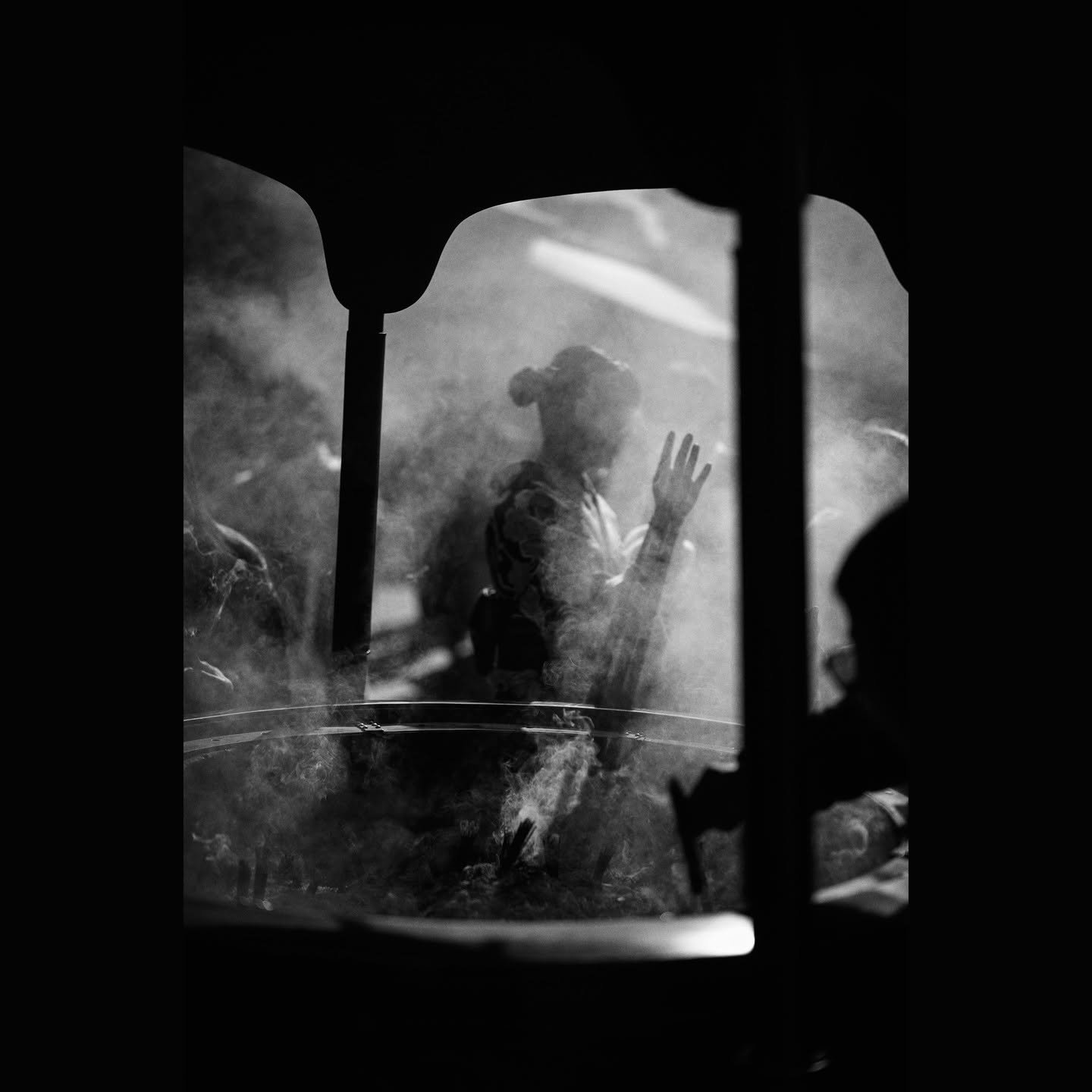 Hand.
Copyright Sean Hardie 2025
All photo, no AI.