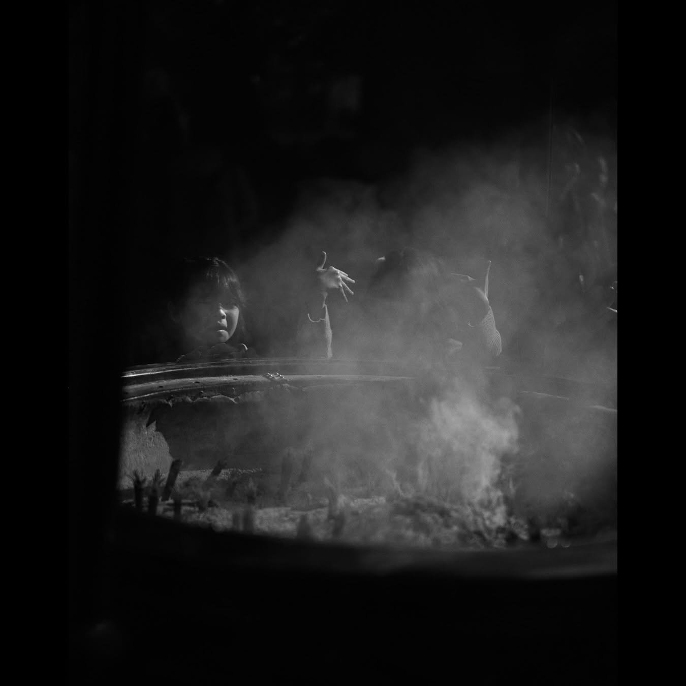 Small temple customers.
Copyright Sean Hardie 2025
All photo, no AI.