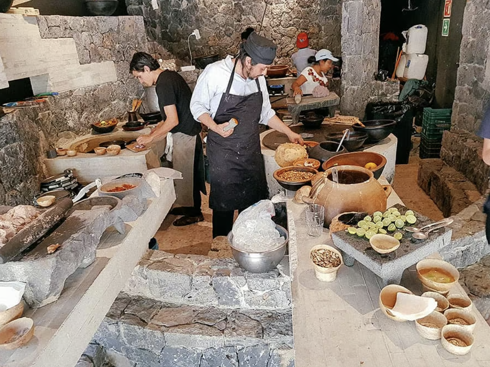 EXPENDIO DE MAÍZ (SIN NOMBRE)