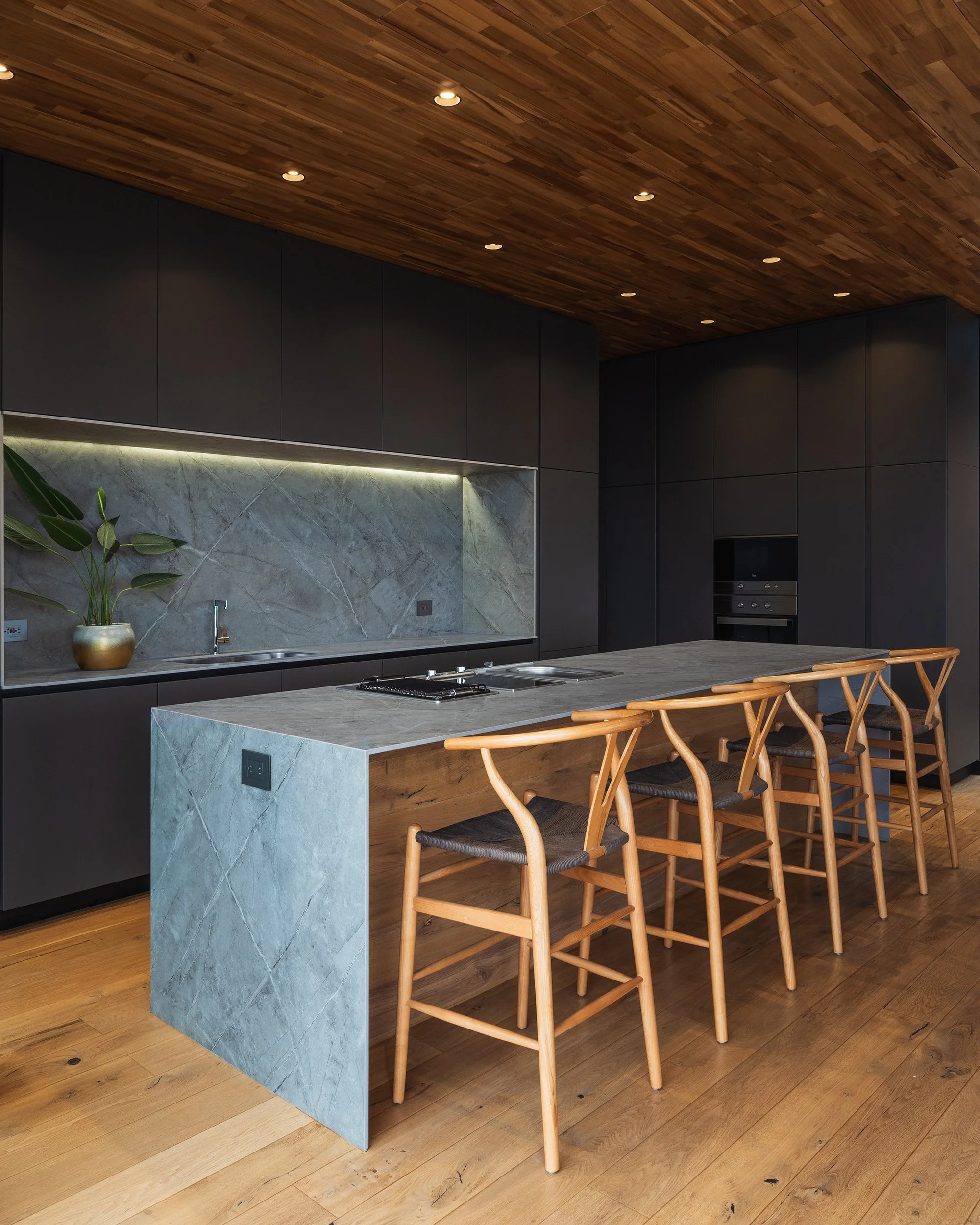 casa-35-cocina-barra.jpg