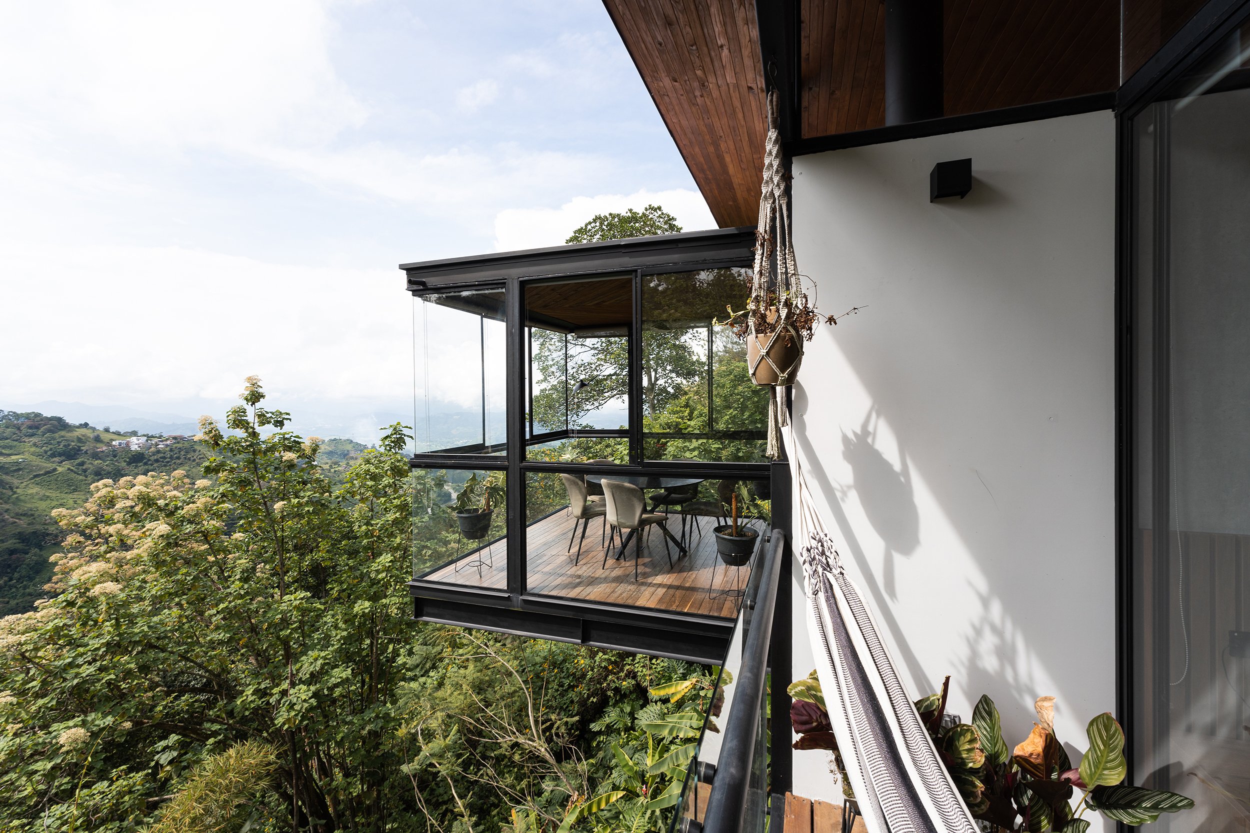 casa-smu-voladizo-h-2.jpg