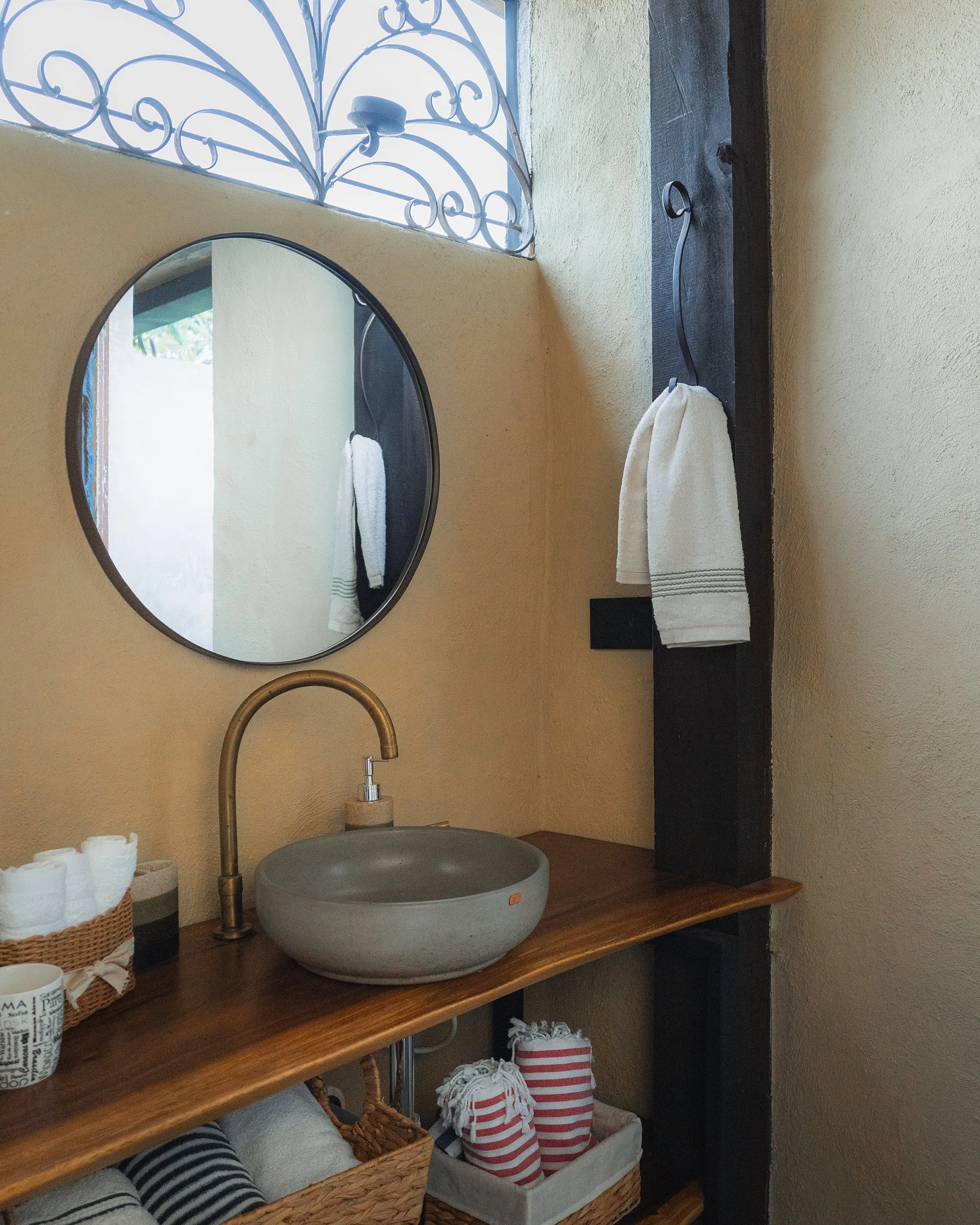 casa-vivero-baño-principal.jpg