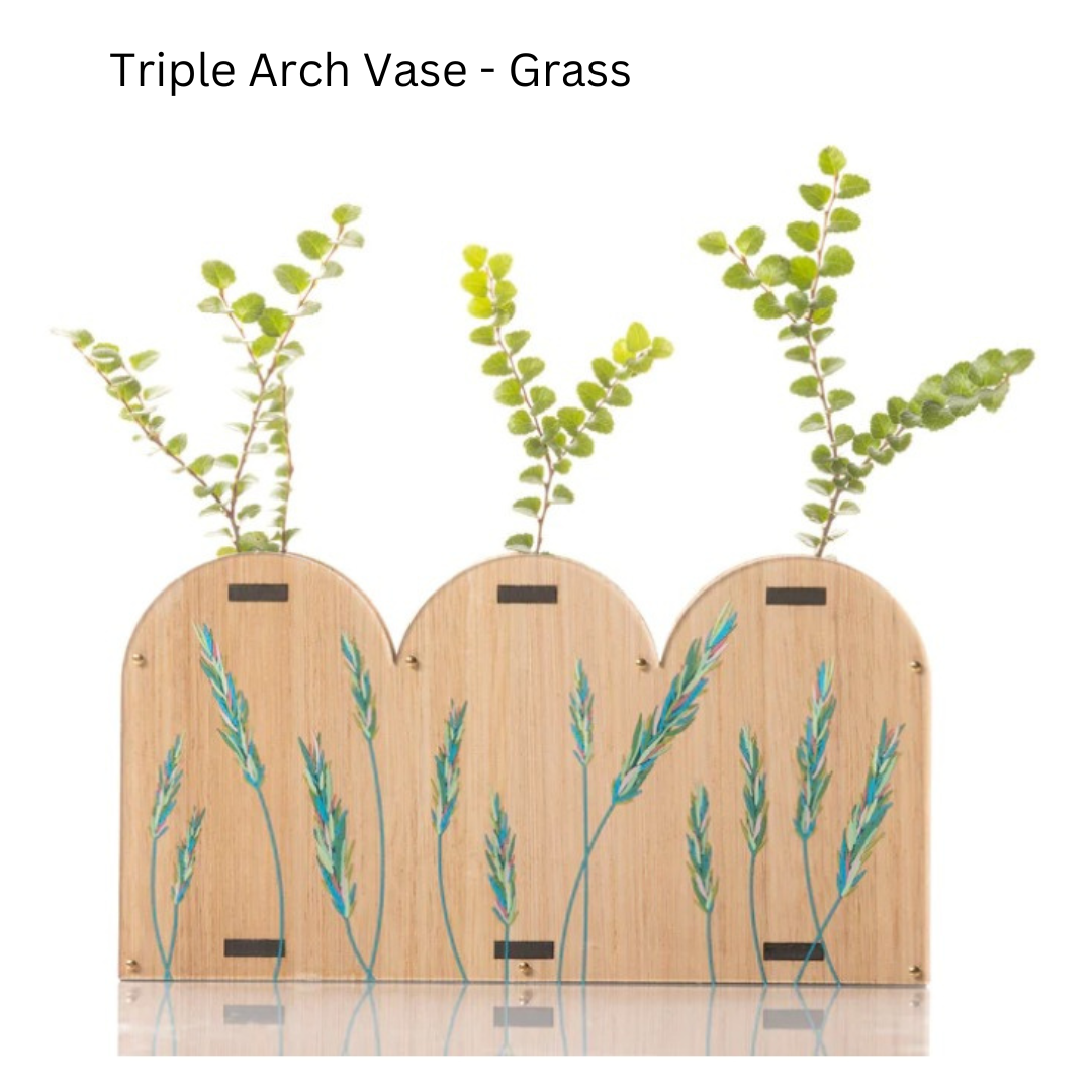 Arch+Vases+by+Pili+Pala.png