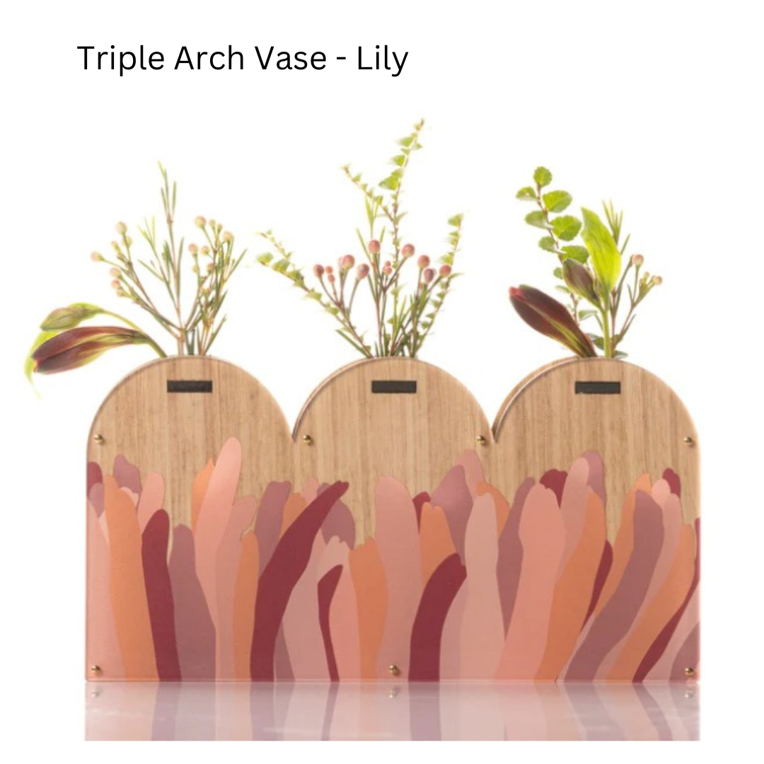 Arch+Vases+by+Pili+Pala+%281%29.png