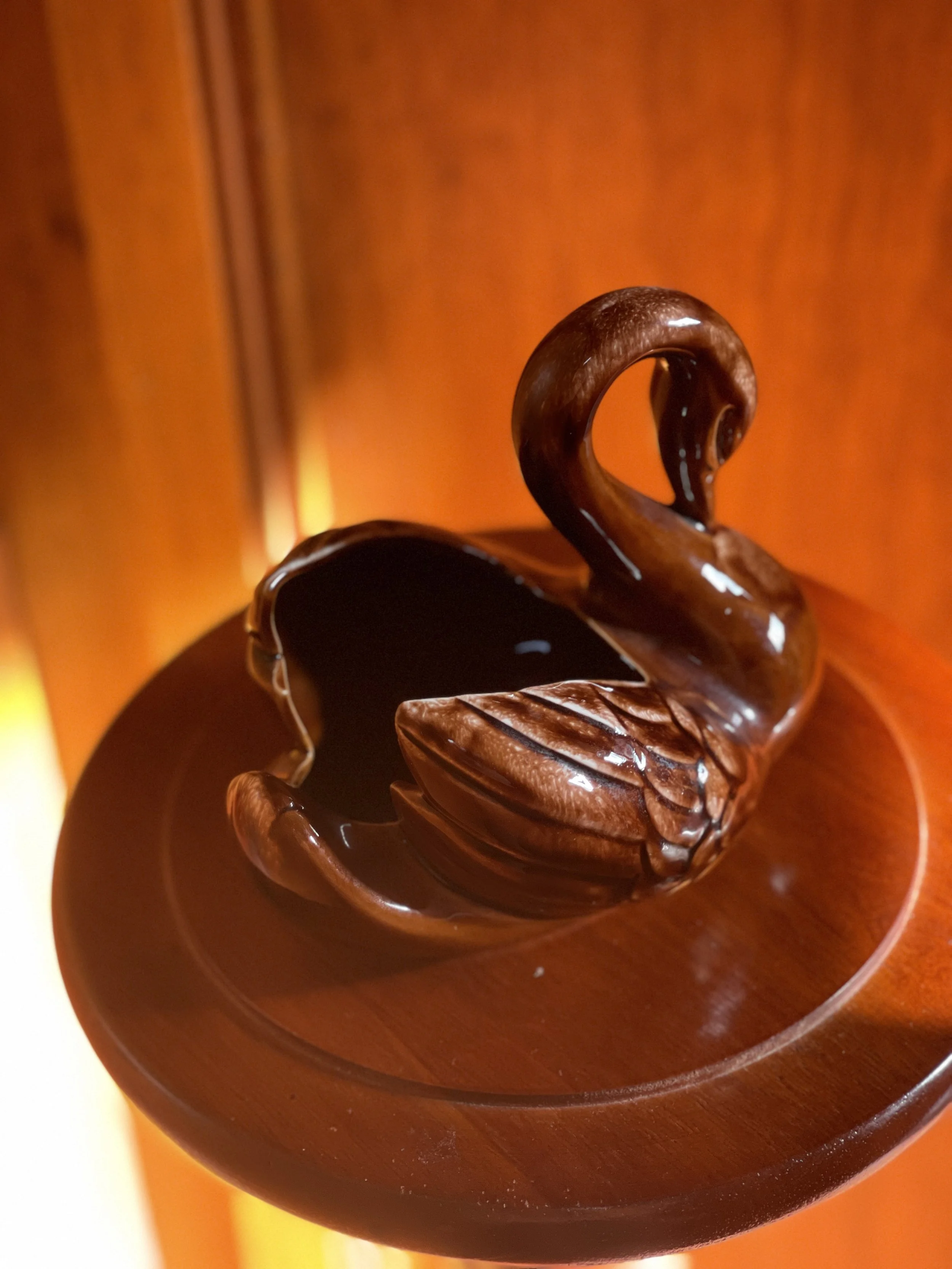 hull pottery drip glaze swan planter