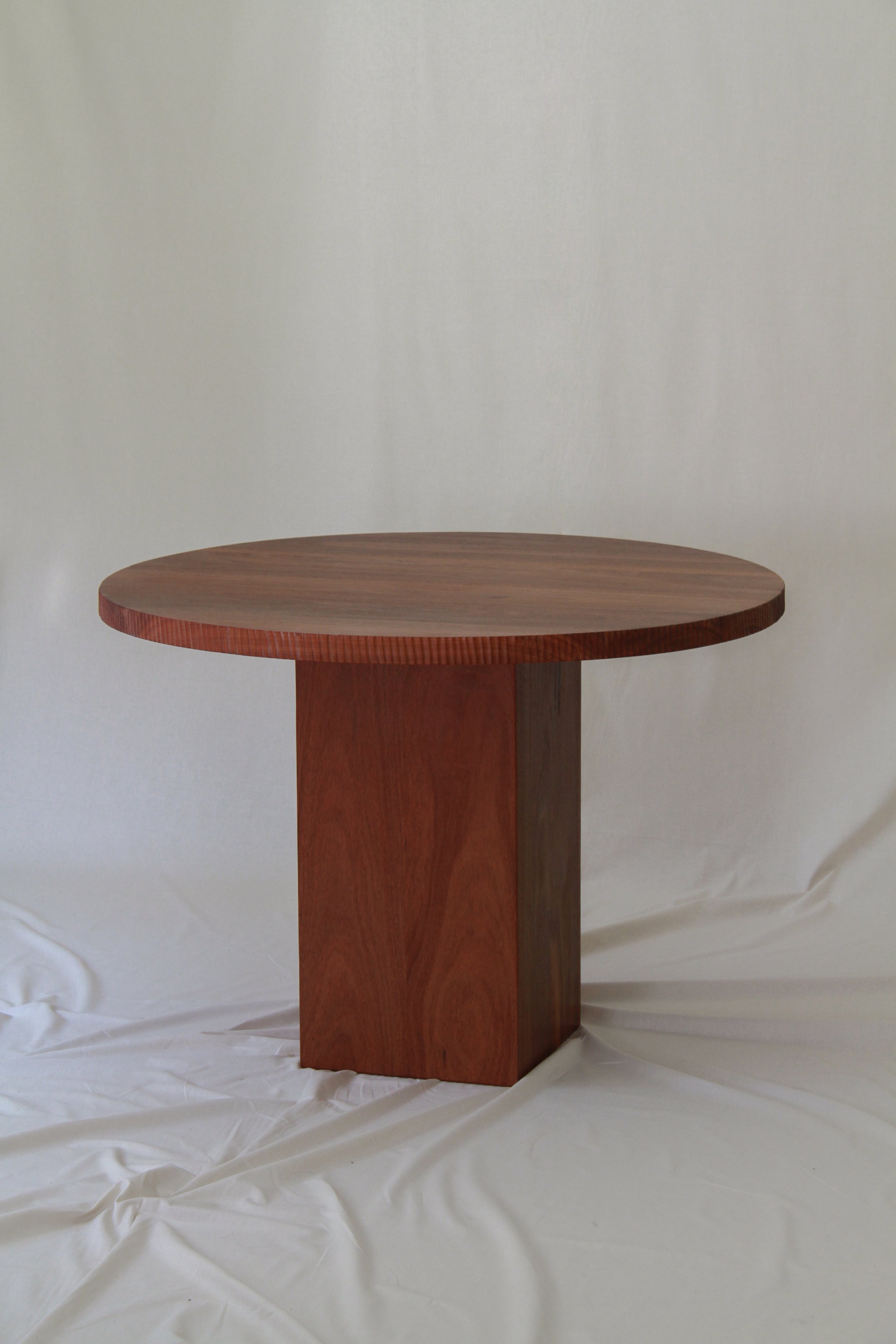 Rippled Edge Dining Table-1.jpg