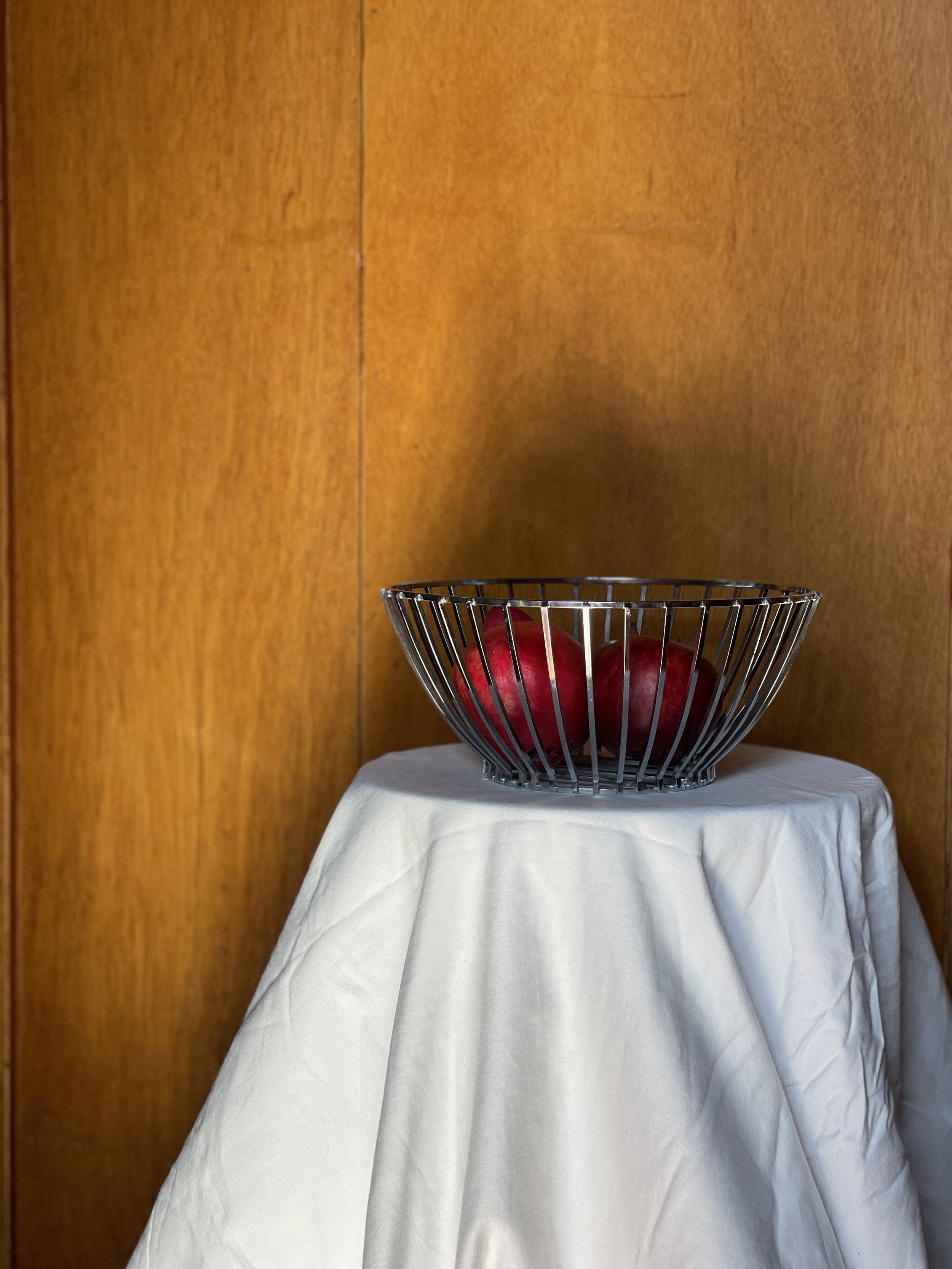 wire fruit bowl