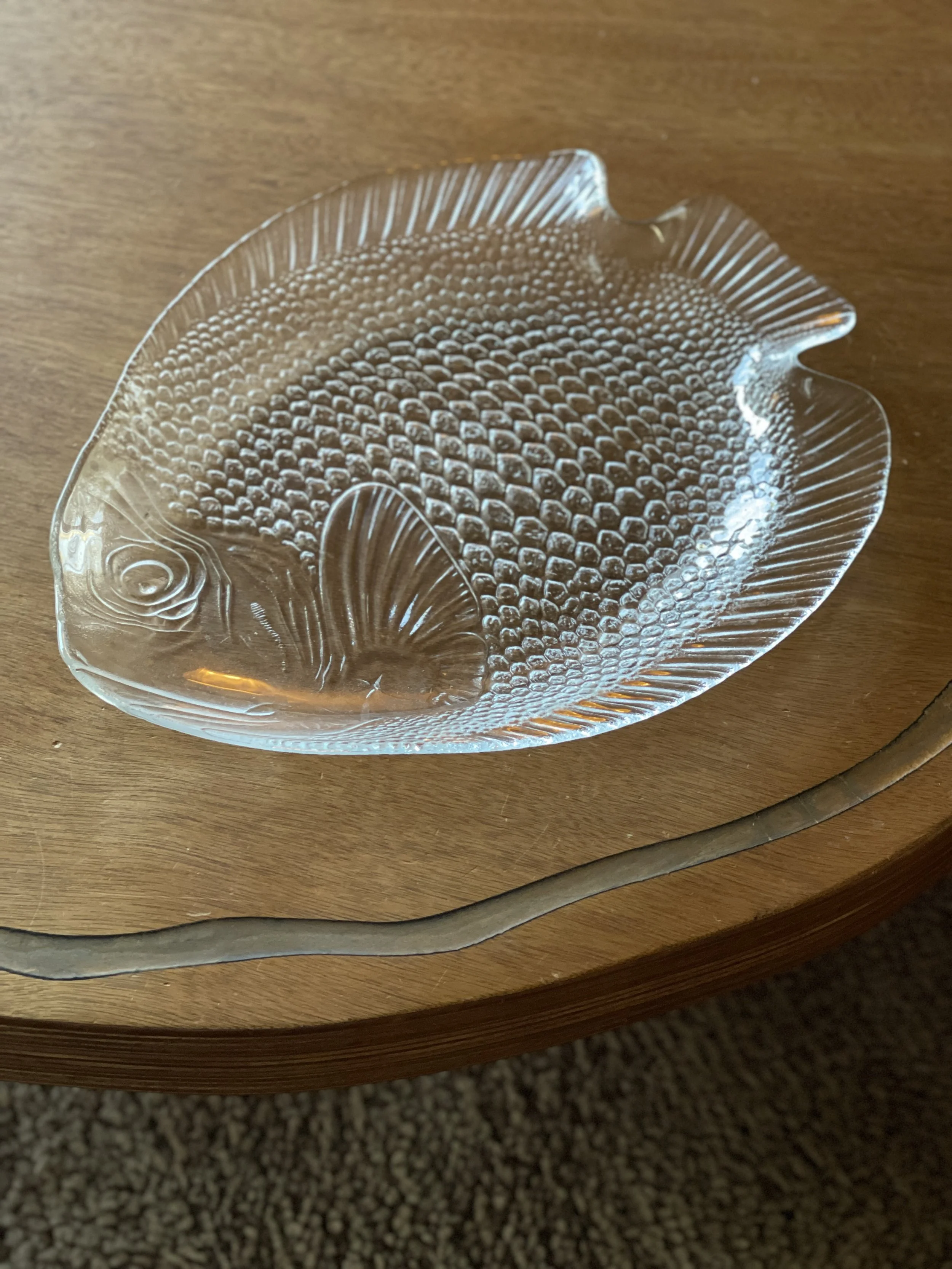 glass fish platter